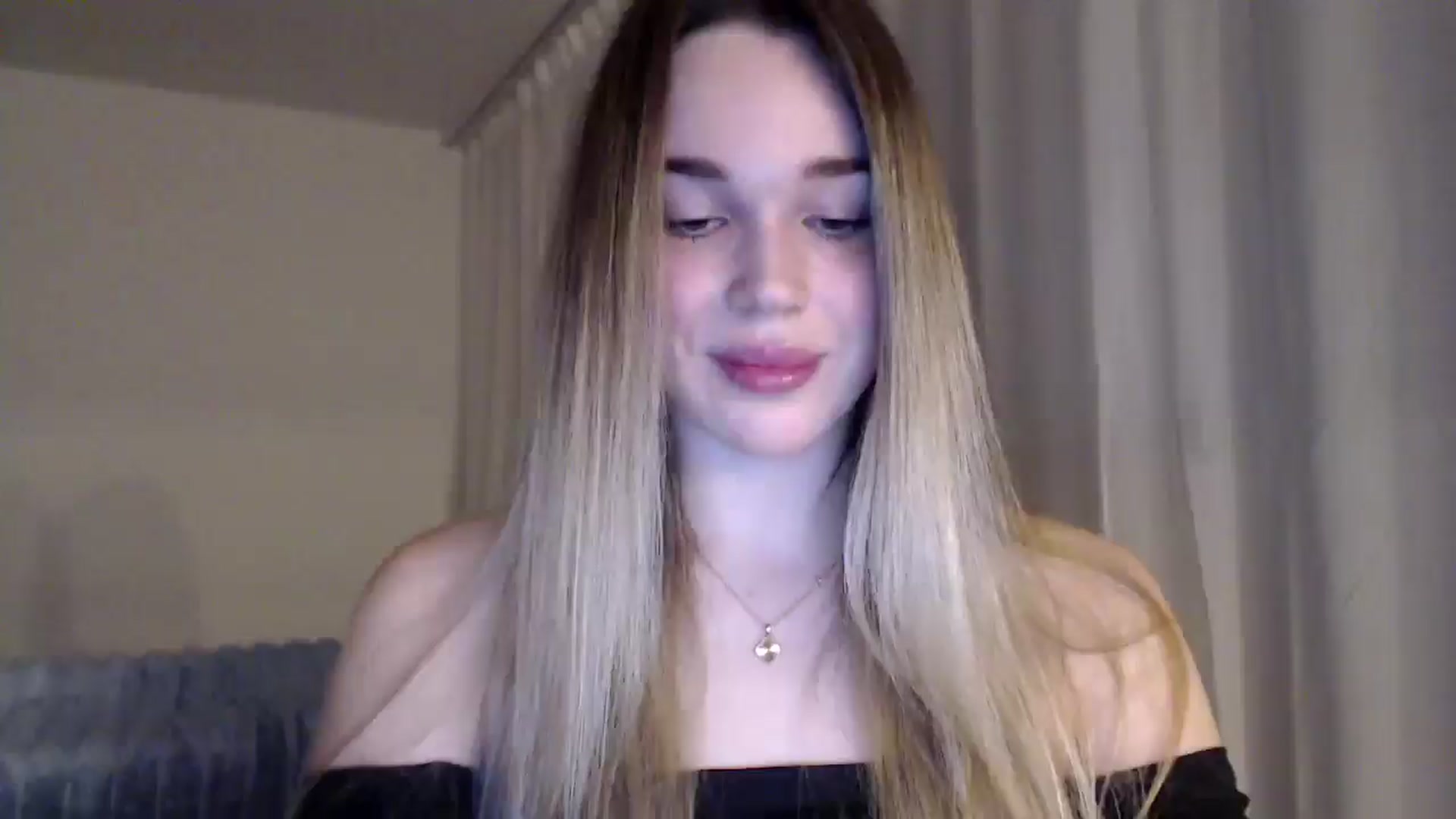 Gallery image thumbnail from Ooh_Cassie's myfreecams stream on, 02/11/2026, 20:35 image 13 of 20