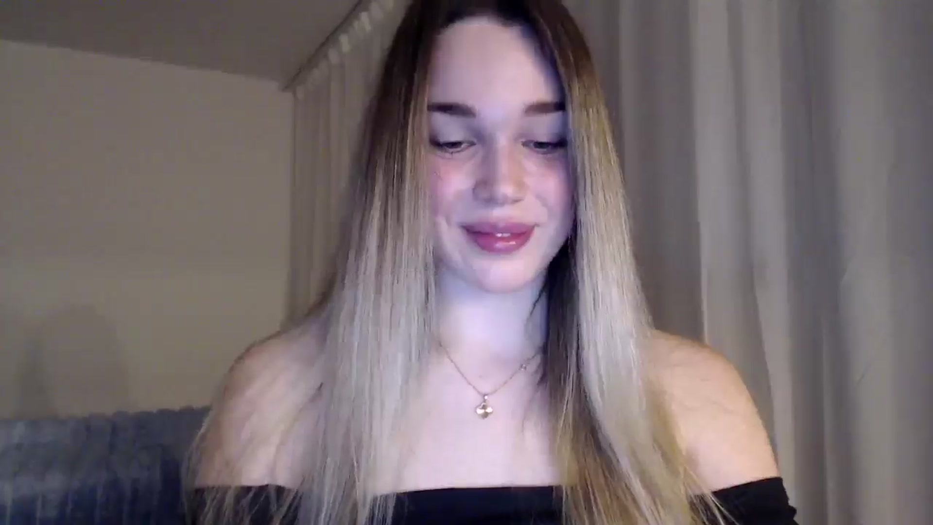 Gallery image thumbnail from Ooh_Cassie's myfreecams stream on, 02/11/2026, 20:35 image 6 of 20