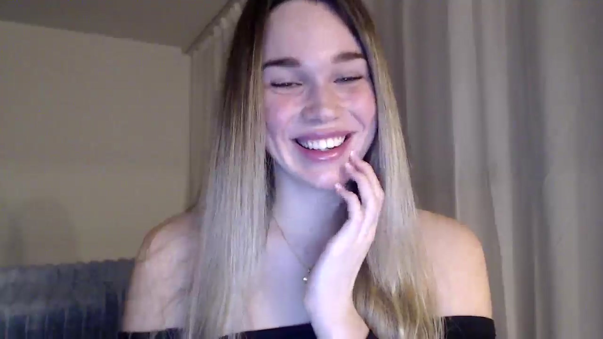 Gallery image thumbnail from Ooh_Cassie's myfreecams stream on, 02/11/2026, 20:35 image 20 of 20