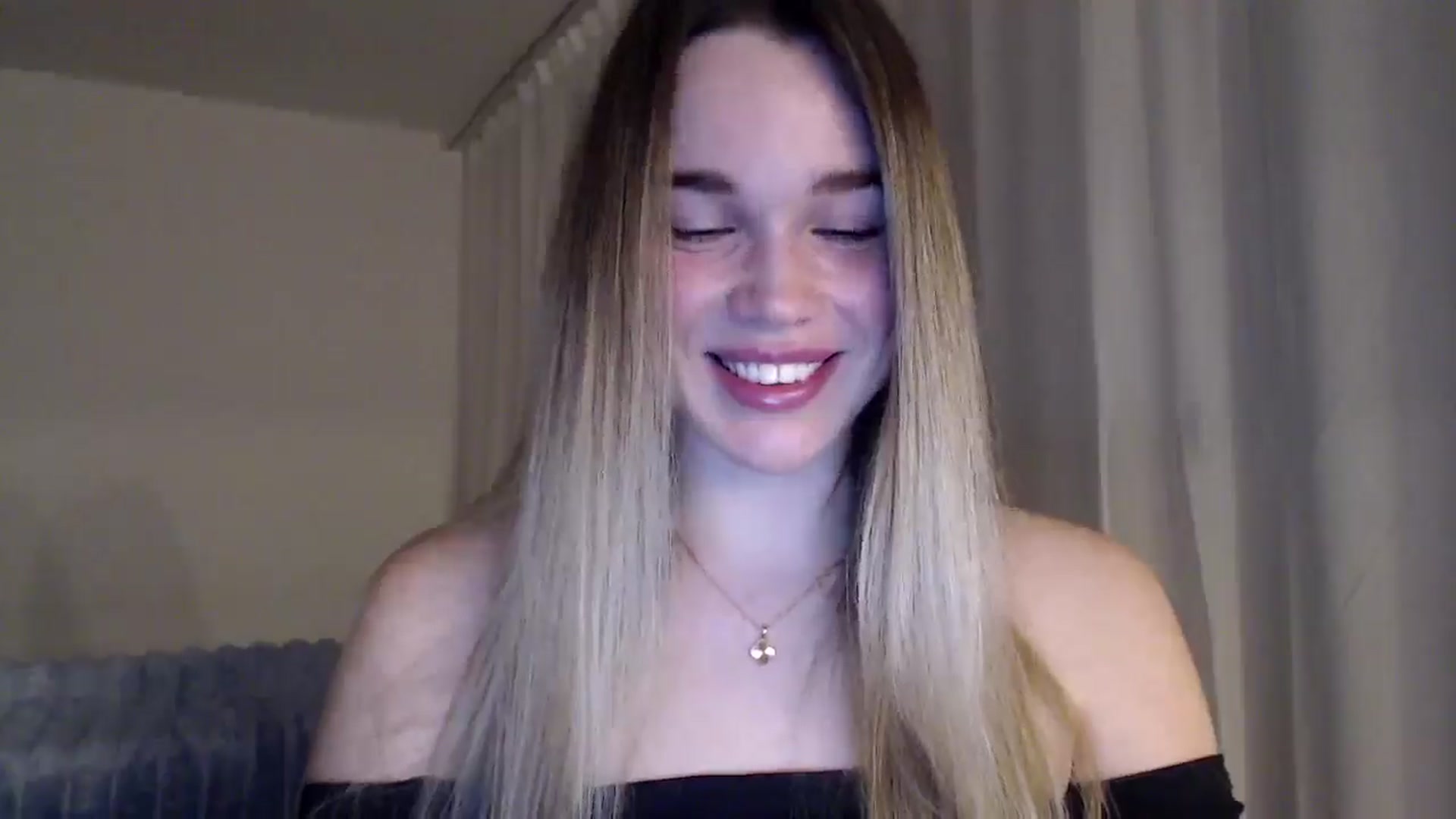 Gallery image thumbnail from Ooh_Cassie's myfreecams stream on, 02/11/2026, 20:35 image 11 of 20