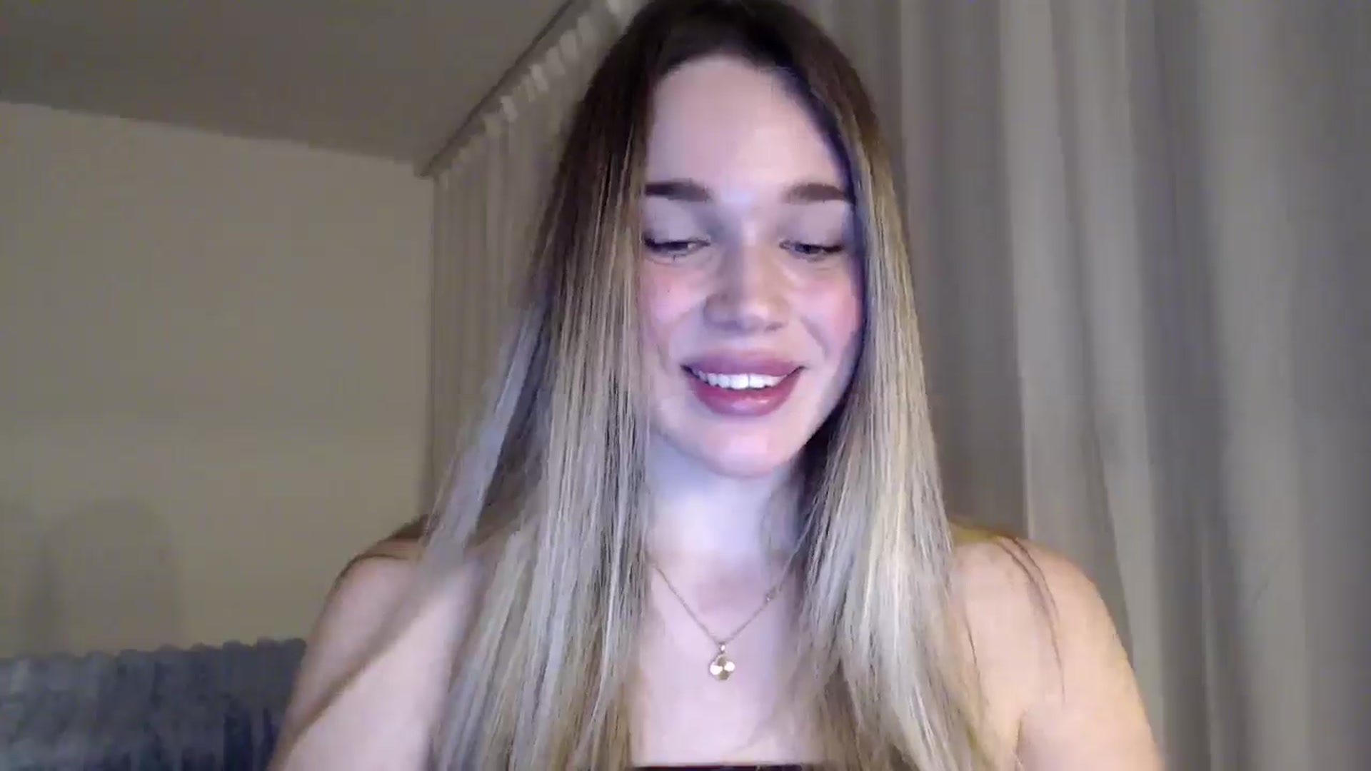 Gallery image thumbnail from Ooh_Cassie's myfreecams stream on, 02/11/2026, 21:59 image 10 of 20