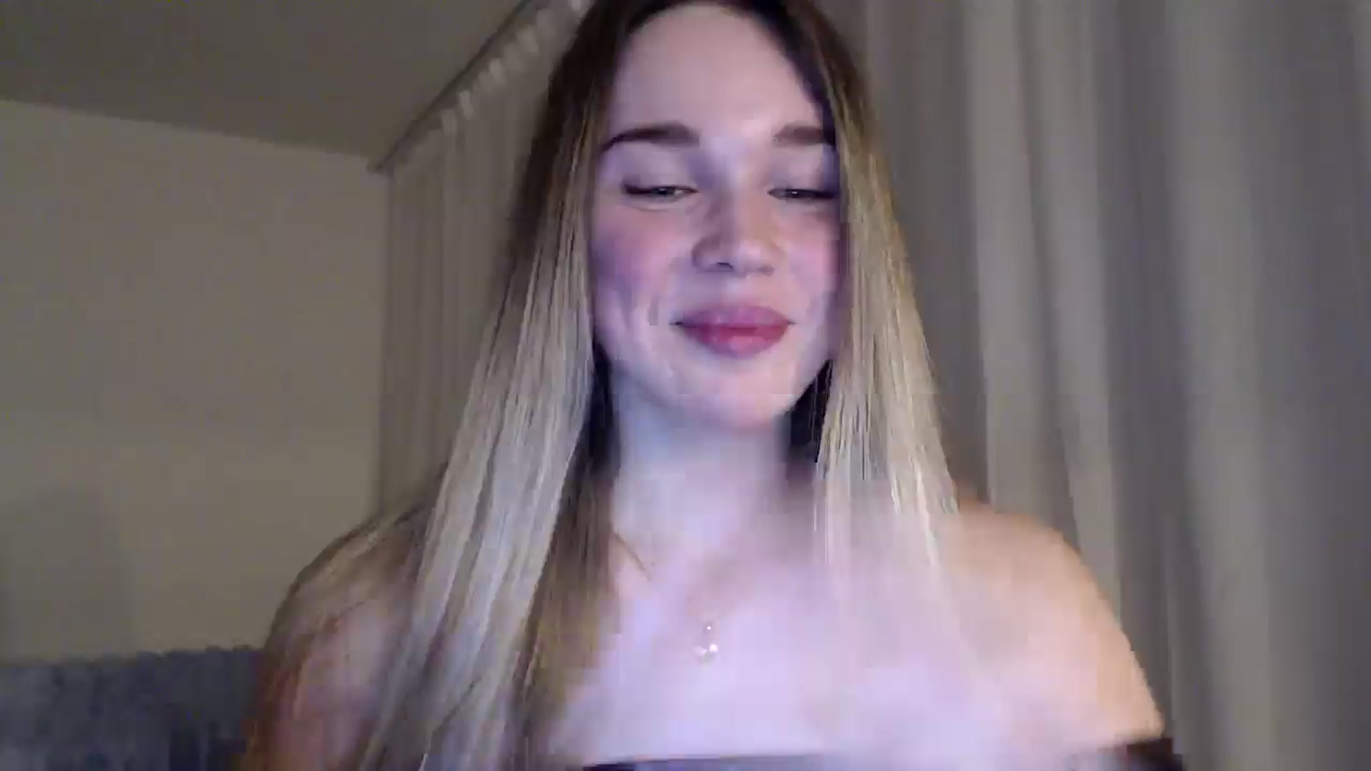Gallery image thumbnail from Ooh_Cassie's myfreecams stream on, 02/11/2026, 21:59 image 16 of 20