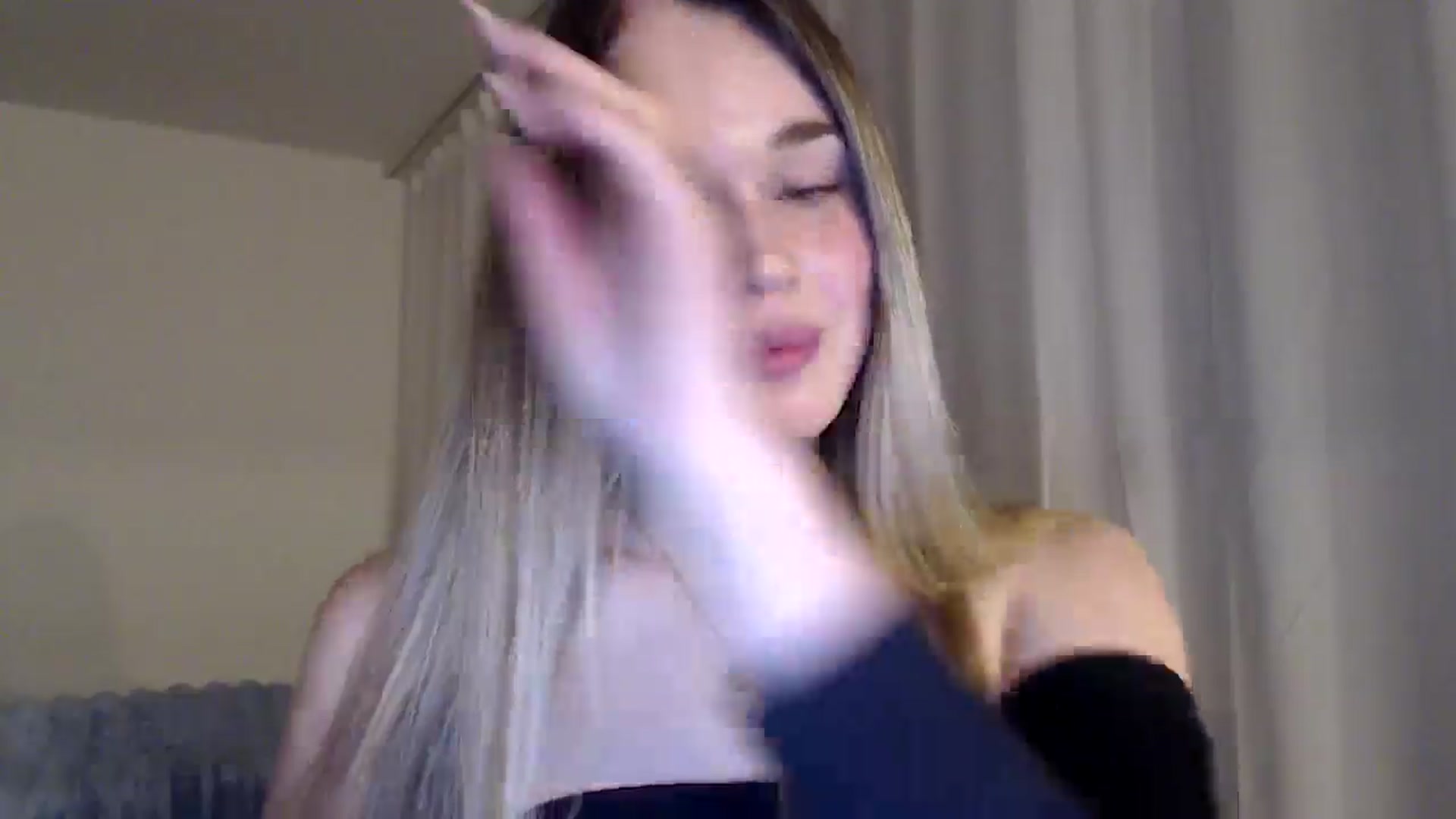 Gallery image thumbnail from Ooh_Cassie's myfreecams stream on, 02/11/2026, 21:59 image 14 of 20