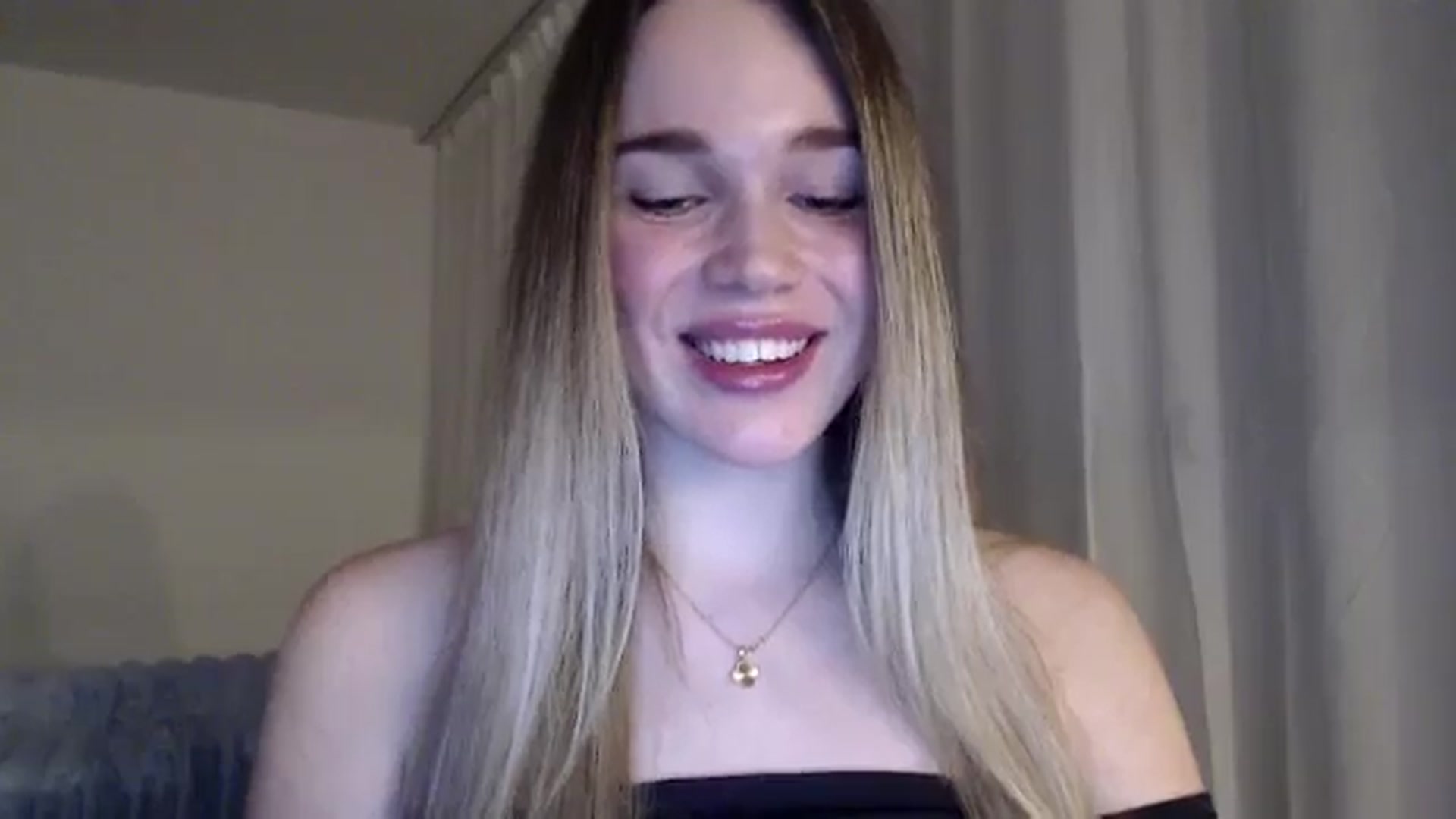 Gallery image thumbnail from Ooh_Cassie's myfreecams stream on, 02/11/2026, 23:44 image 20 of 20