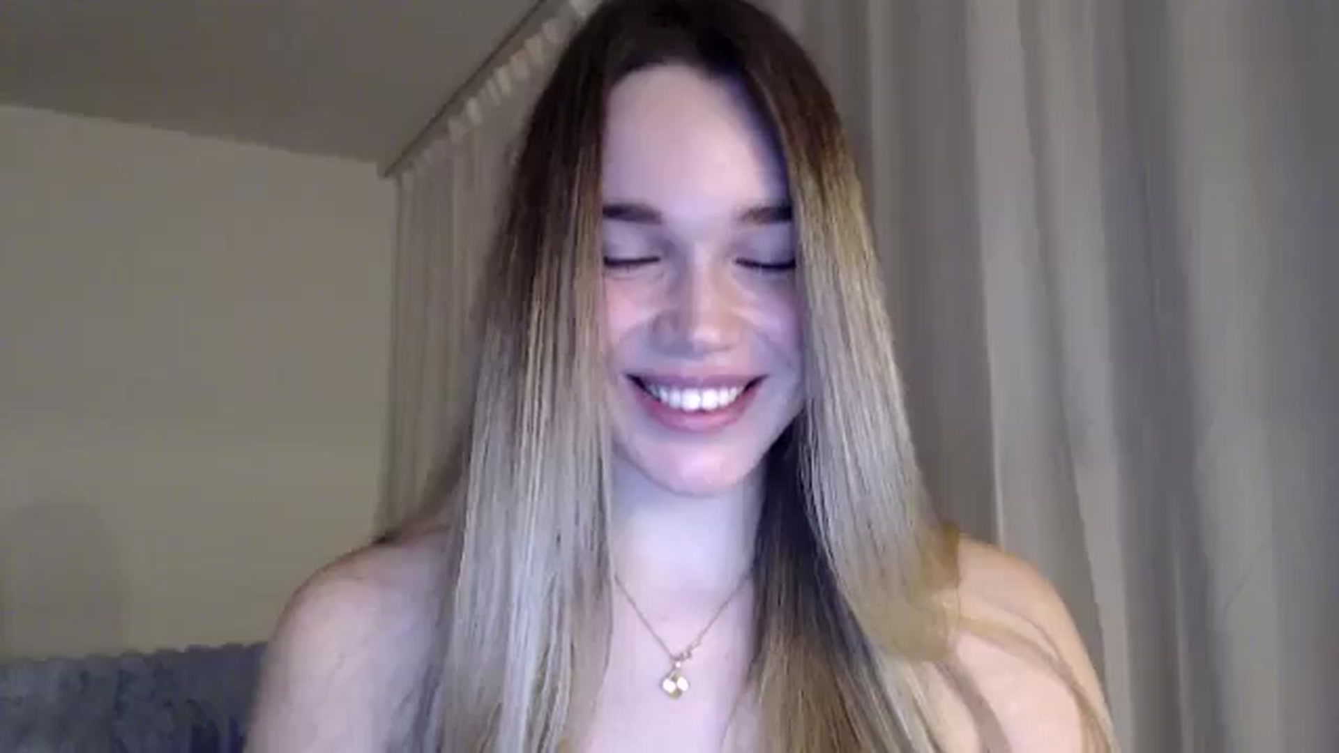 Gallery image thumbnail from Ooh_Cassie's myfreecams stream on, 02/11/2026, 23:44 image 8 of 20