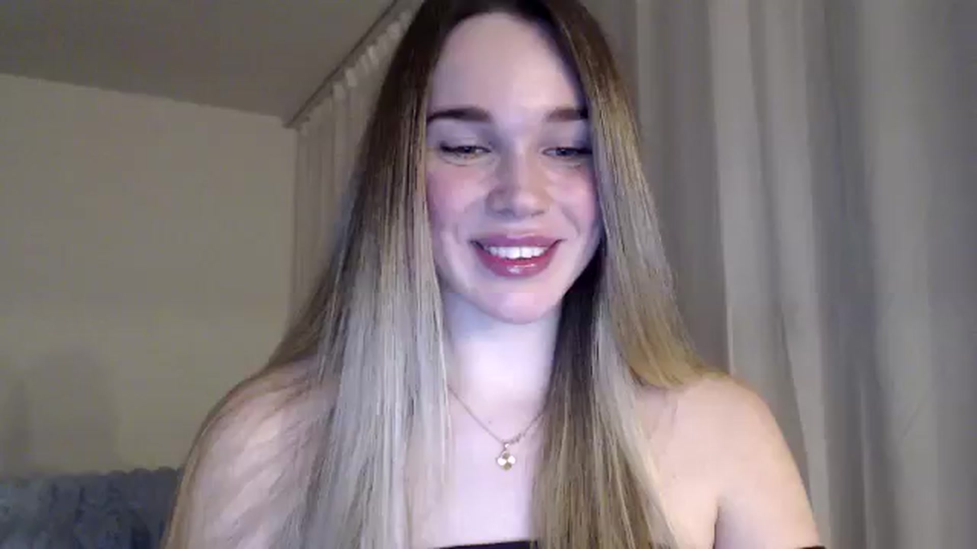 Gallery image thumbnail from Ooh_Cassie's myfreecams stream on, 02/11/2026, 23:44 image 16 of 20
