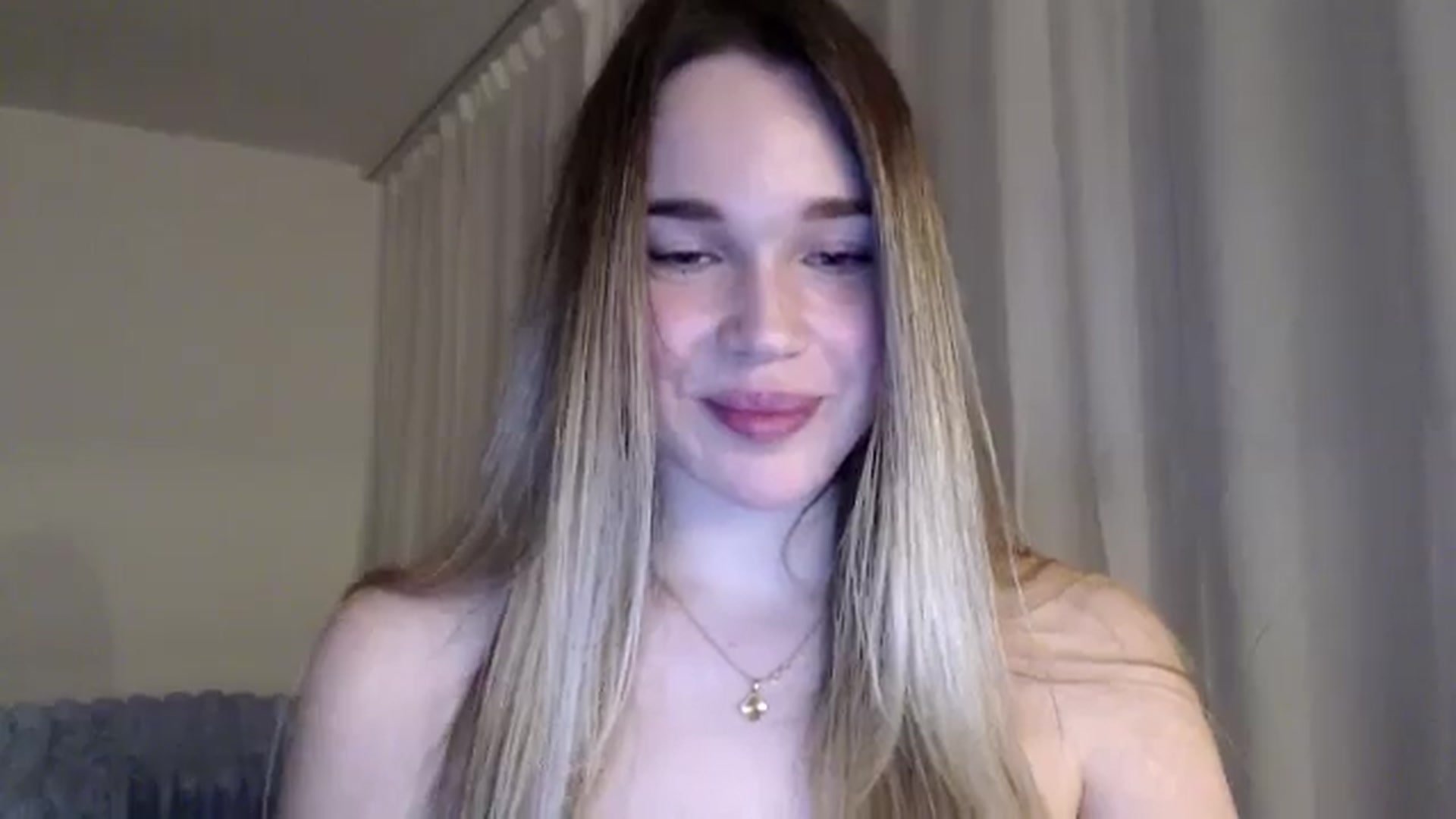 Gallery image thumbnail from Ooh_Cassie's myfreecams stream on, 02/11/2026, 23:44 image 14 of 20