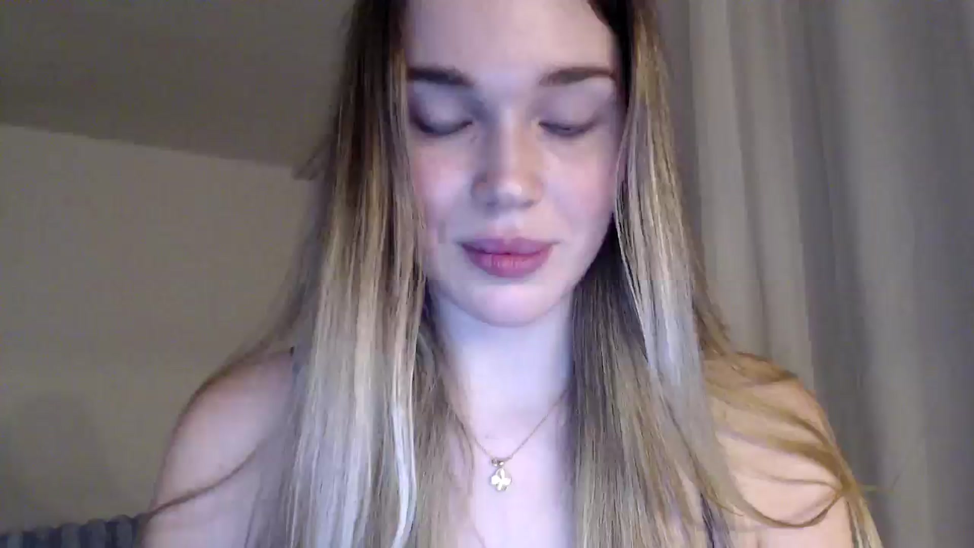 Gallery image thumbnail from Ooh_Cassie's myfreecams stream on, 02/12/2026, 23:57 image 1 of 20
