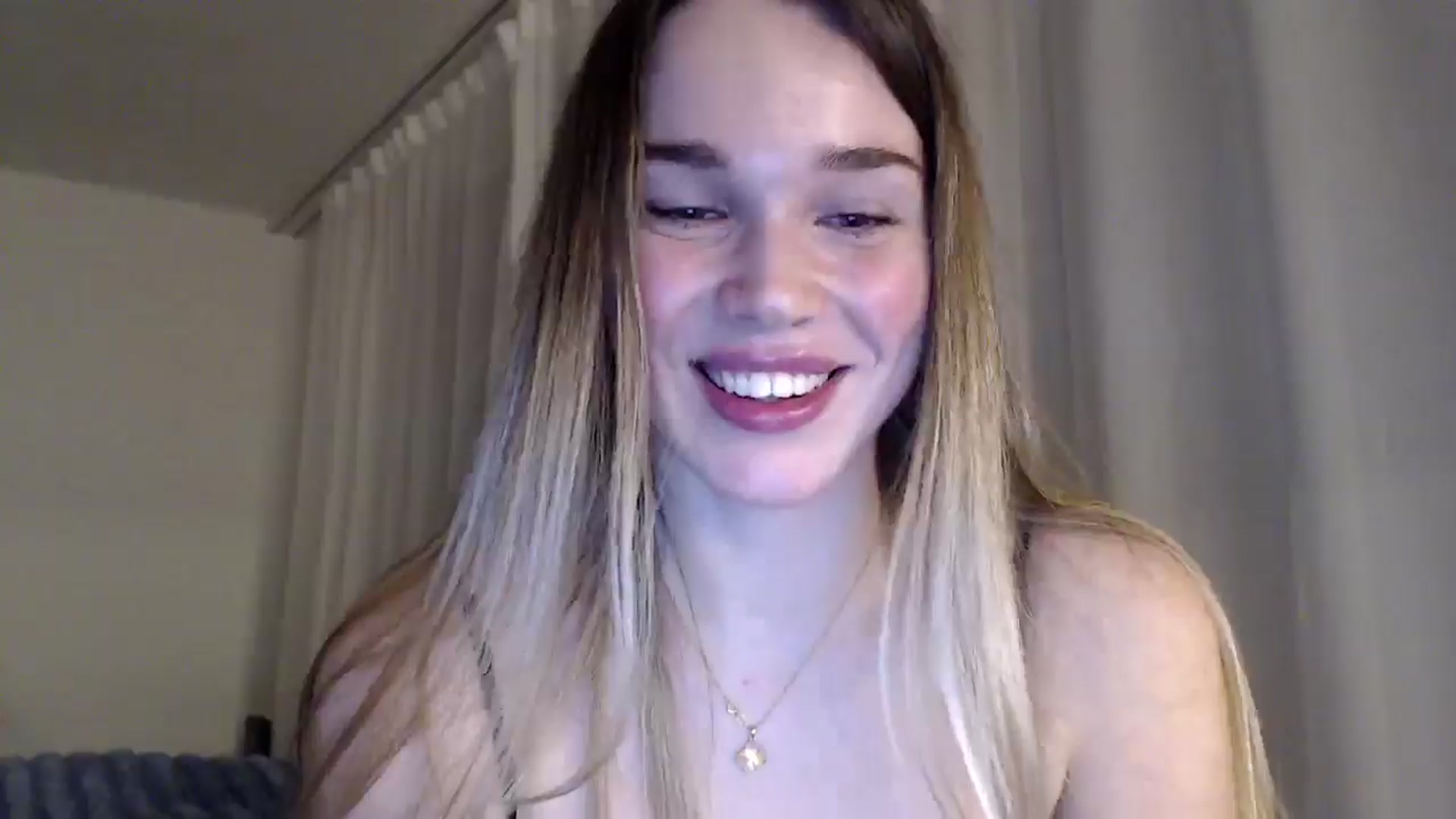 Gallery image thumbnail from Ooh_Cassie's myfreecams stream on, 02/13/2026, 01:51 image 17 of 20