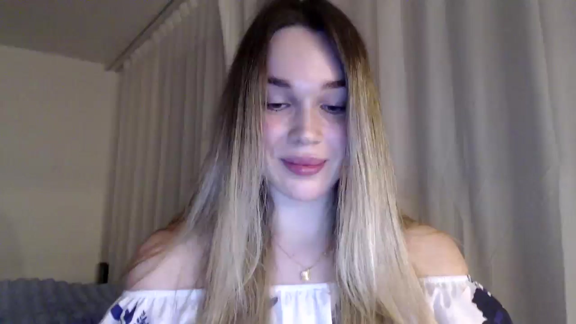 Gallery image thumbnail from Ooh_Cassie's myfreecams stream on, 02/13/2026, 20:18 image 17 of 20