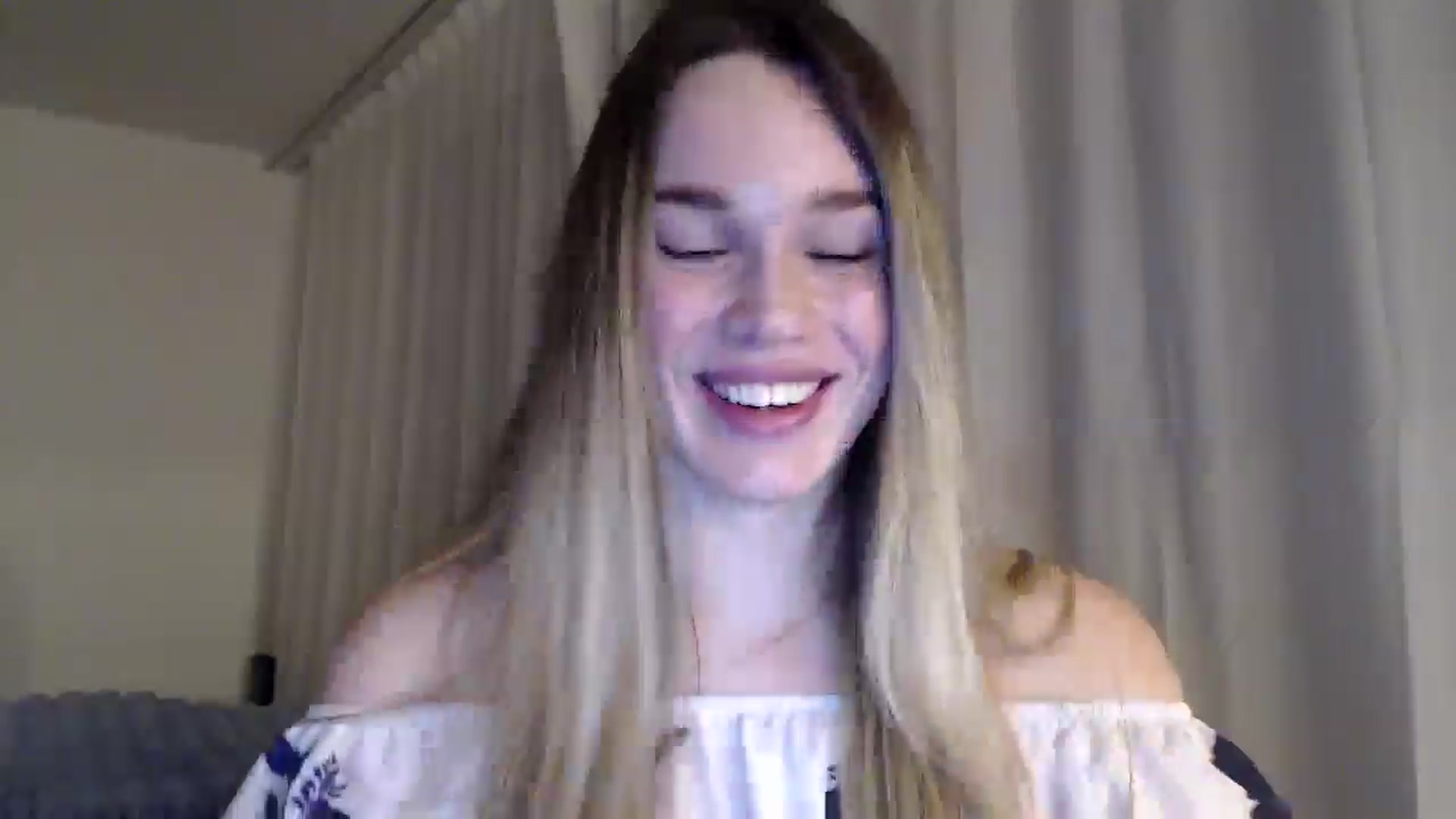 Gallery image thumbnail from Ooh_Cassie's myfreecams stream on, 02/13/2026, 21:27 image 16 of 20