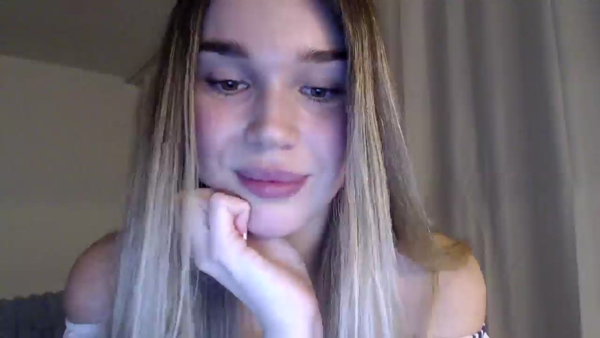 Gallery image thumbnail from Ooh_Cassie's myfreecams stream on, 02/13/2026, 22:02 image 20 of 20