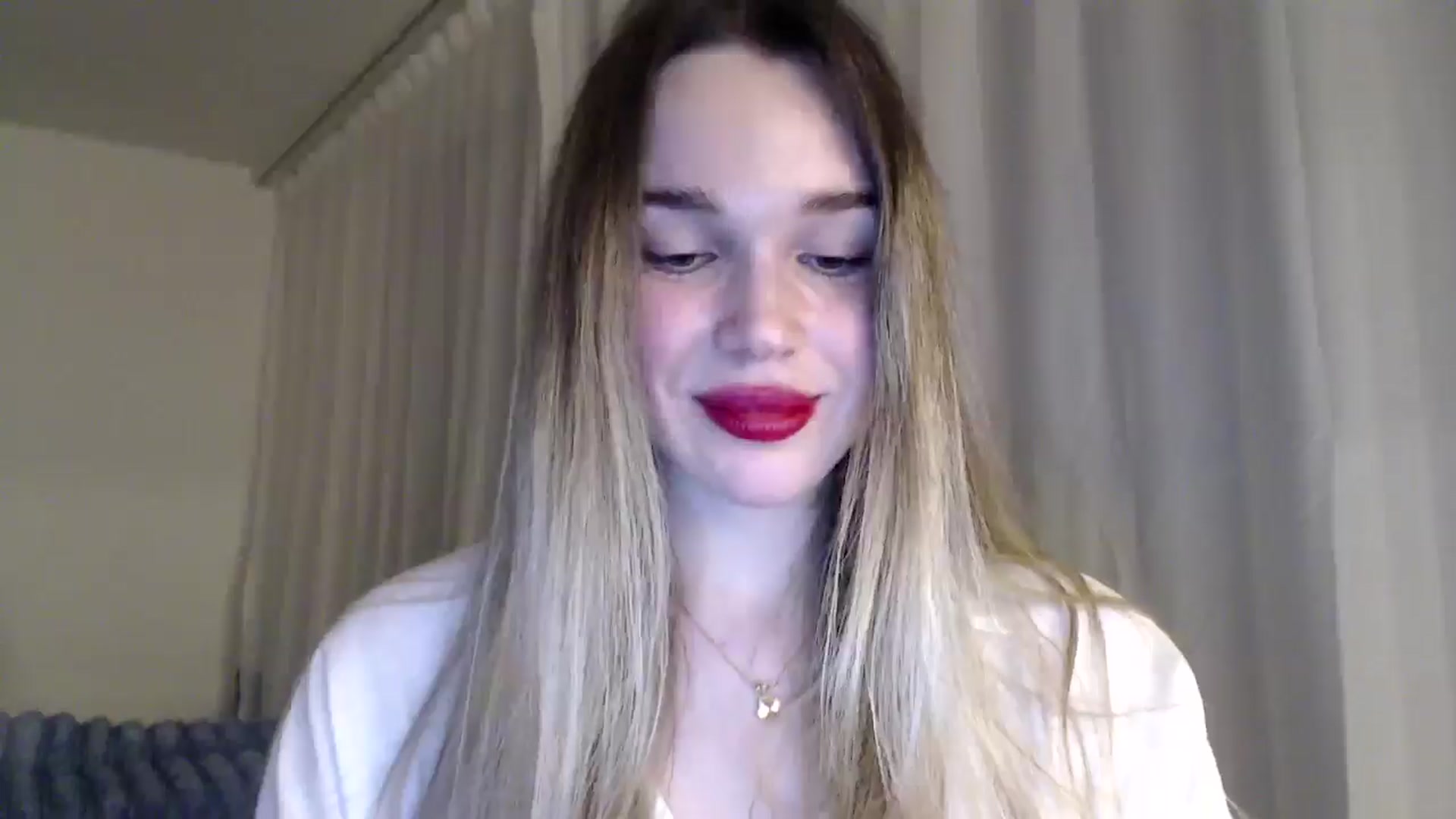Gallery image thumbnail from Ooh_Cassie's myfreecams stream on, 02/15/2026, 02:53 image 15 of 20