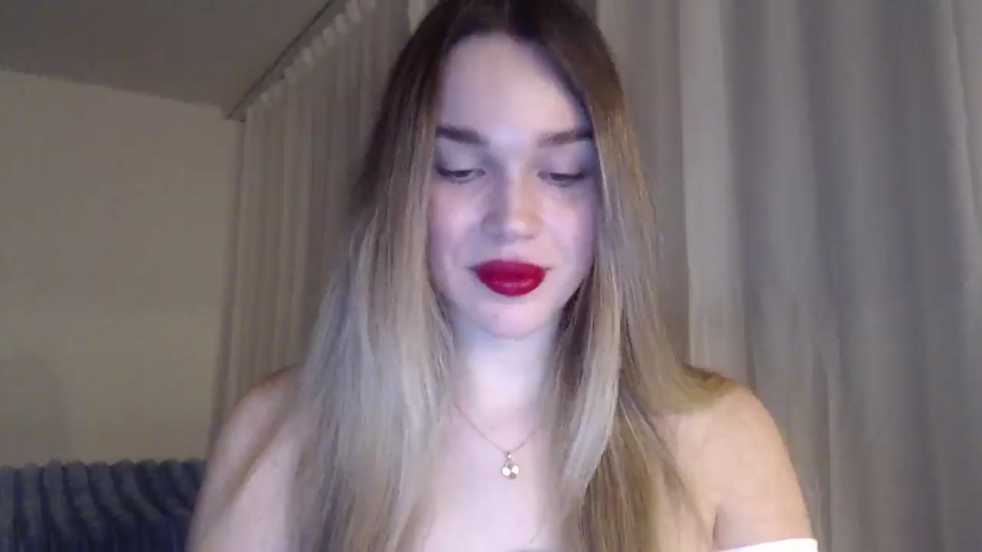 Gallery image thumbnail from Ooh_Cassie's myfreecams stream on, 02/17/2026, 20:16 image 6 of 20