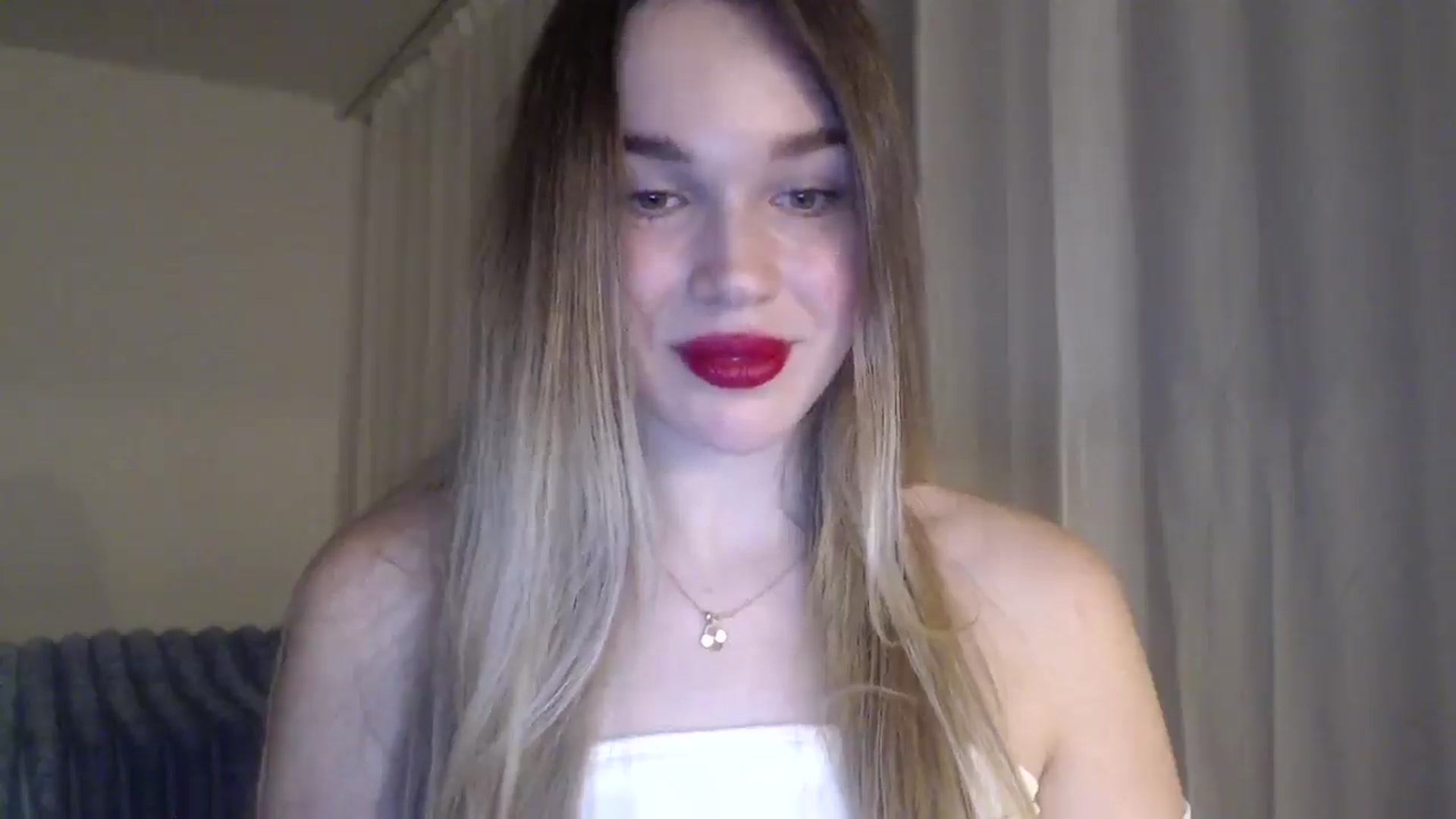 Gallery image thumbnail from Ooh_Cassie's myfreecams stream on, 02/17/2026, 23:31 image 8 of 20