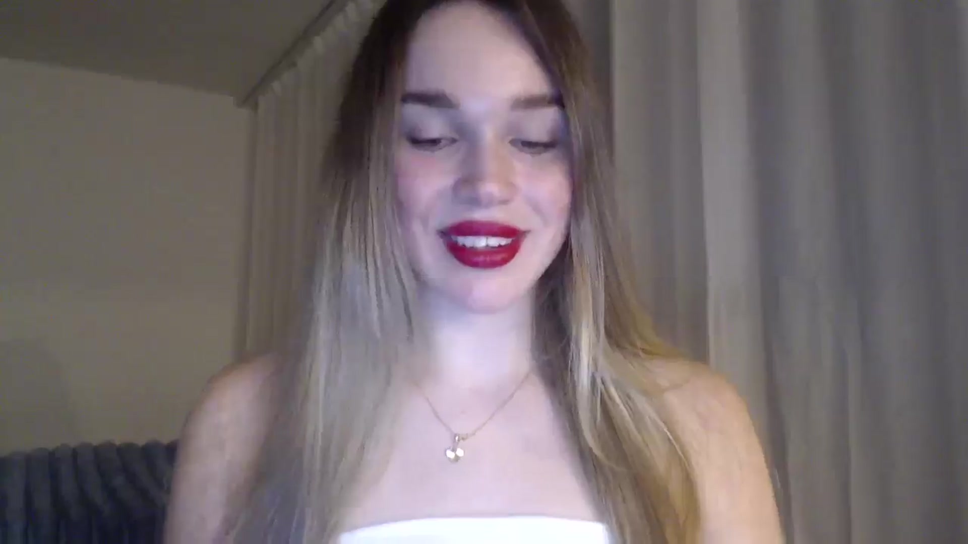 Gallery image thumbnail from Ooh_Cassie's myfreecams stream on, 02/17/2026, 23:31 image 3 of 20