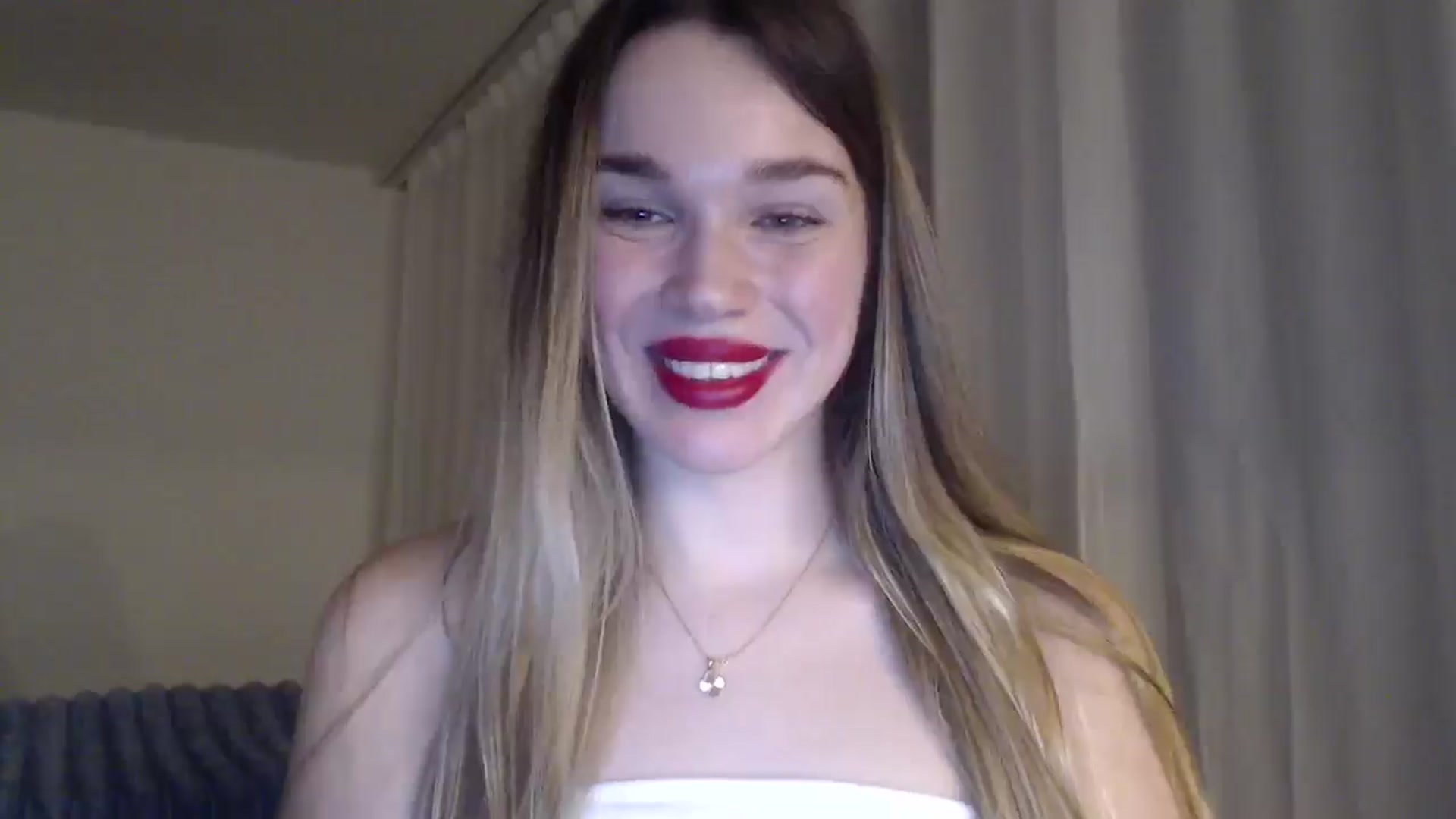 Gallery image thumbnail from Ooh_Cassie's myfreecams stream on, 02/17/2026, 23:31 image 2 of 20