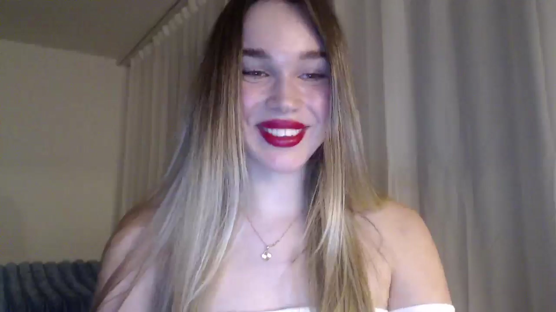 Gallery image thumbnail from Ooh_Cassie's myfreecams stream on, 02/17/2026, 23:31 image 16 of 20