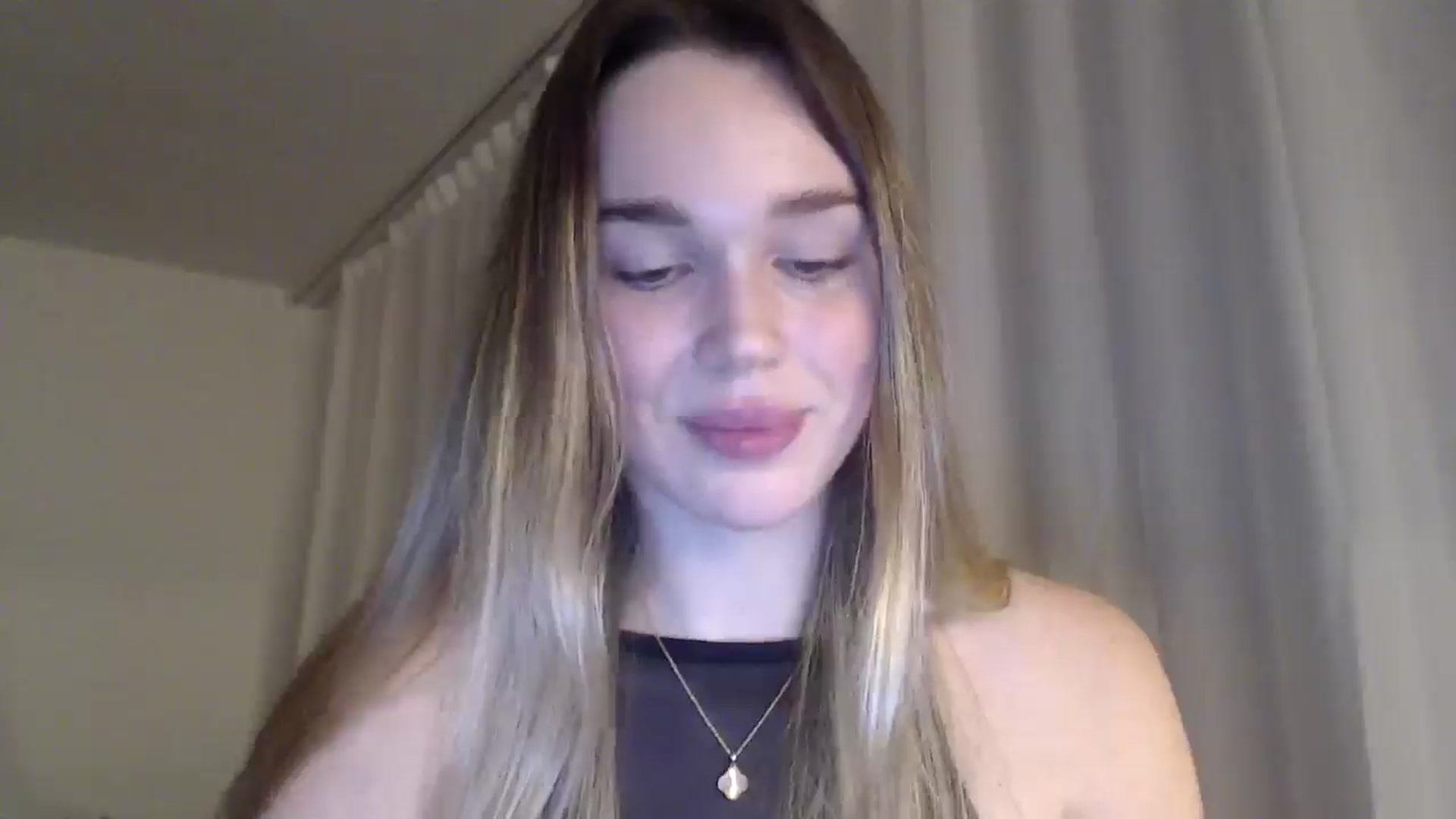 Gallery image thumbnail from Ooh_Cassie's myfreecams stream on, 02/18/2026, 21:18 image 20 of 20