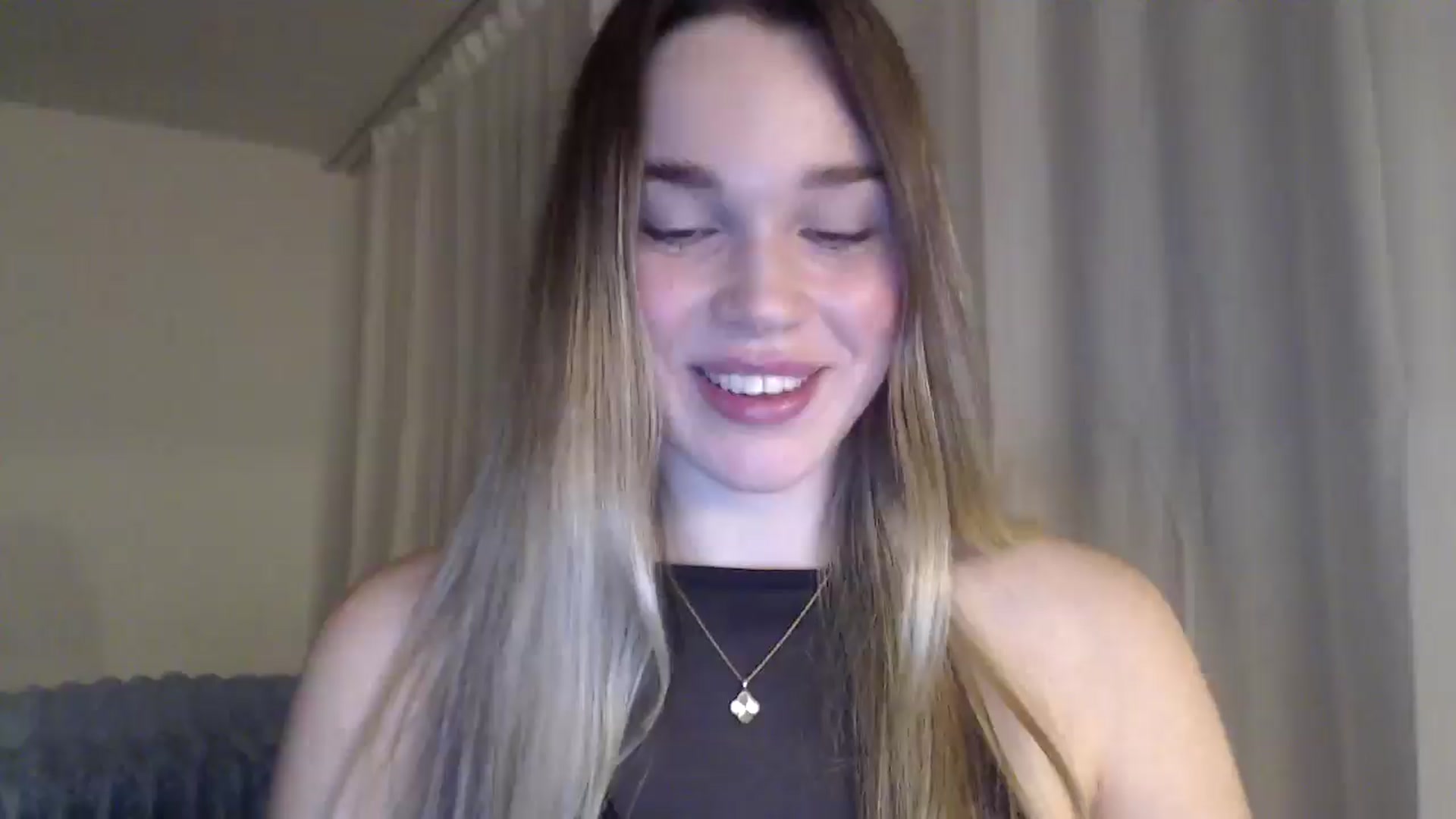 Gallery image thumbnail from Ooh_Cassie's myfreecams stream on, 02/18/2026, 21:18 image 5 of 20