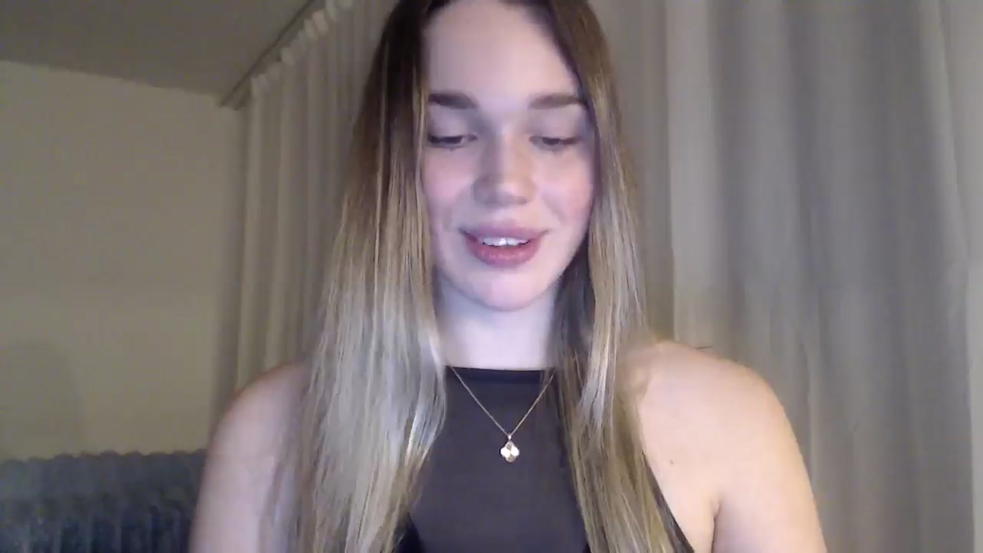 Gallery image thumbnail from Ooh_Cassie's myfreecams stream on, 02/18/2026, 21:18 image 15 of 20