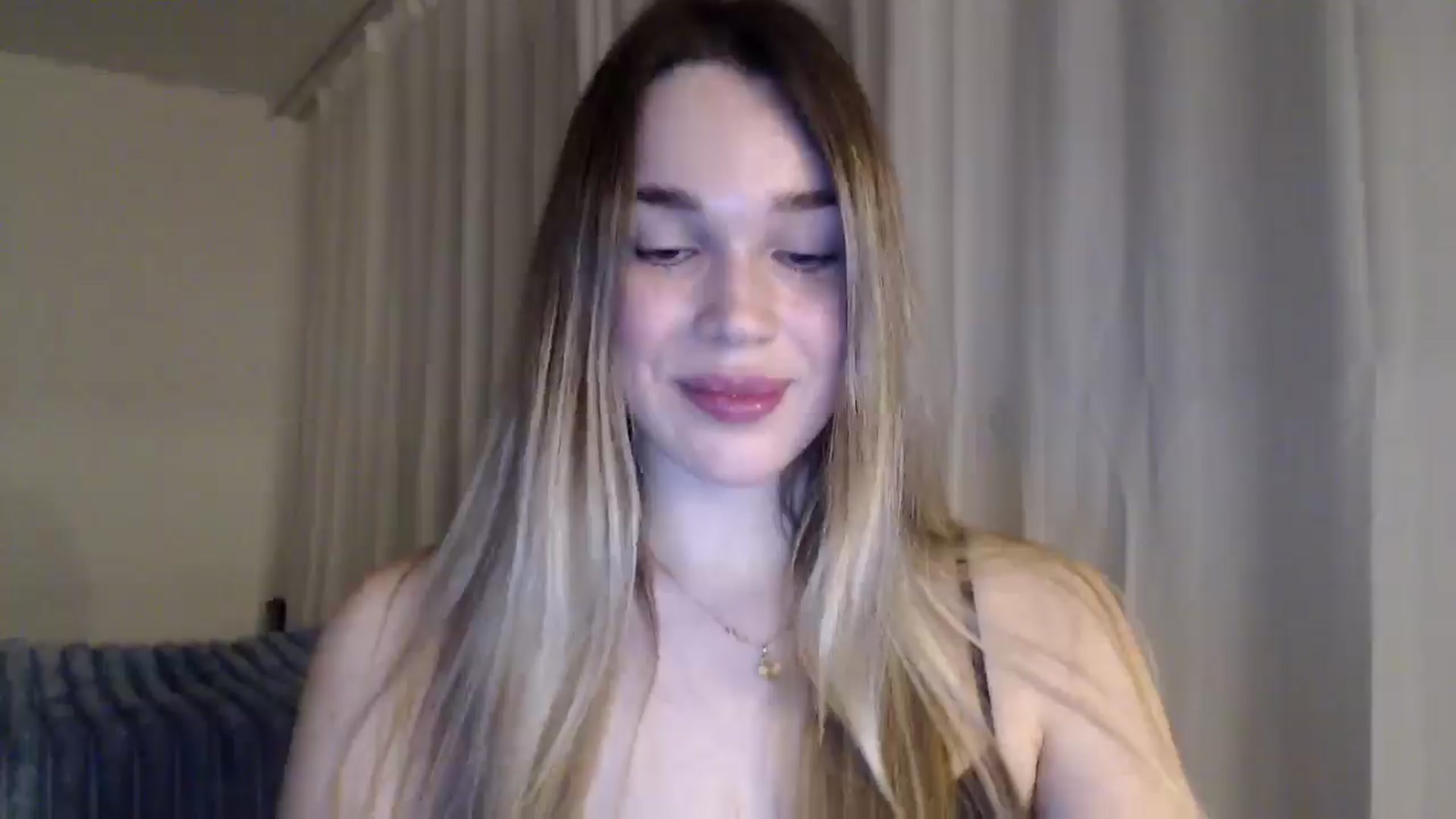 Gallery image thumbnail from Ooh_Cassie's myfreecams stream on, 02/19/2026, 21:56 image 6 of 20