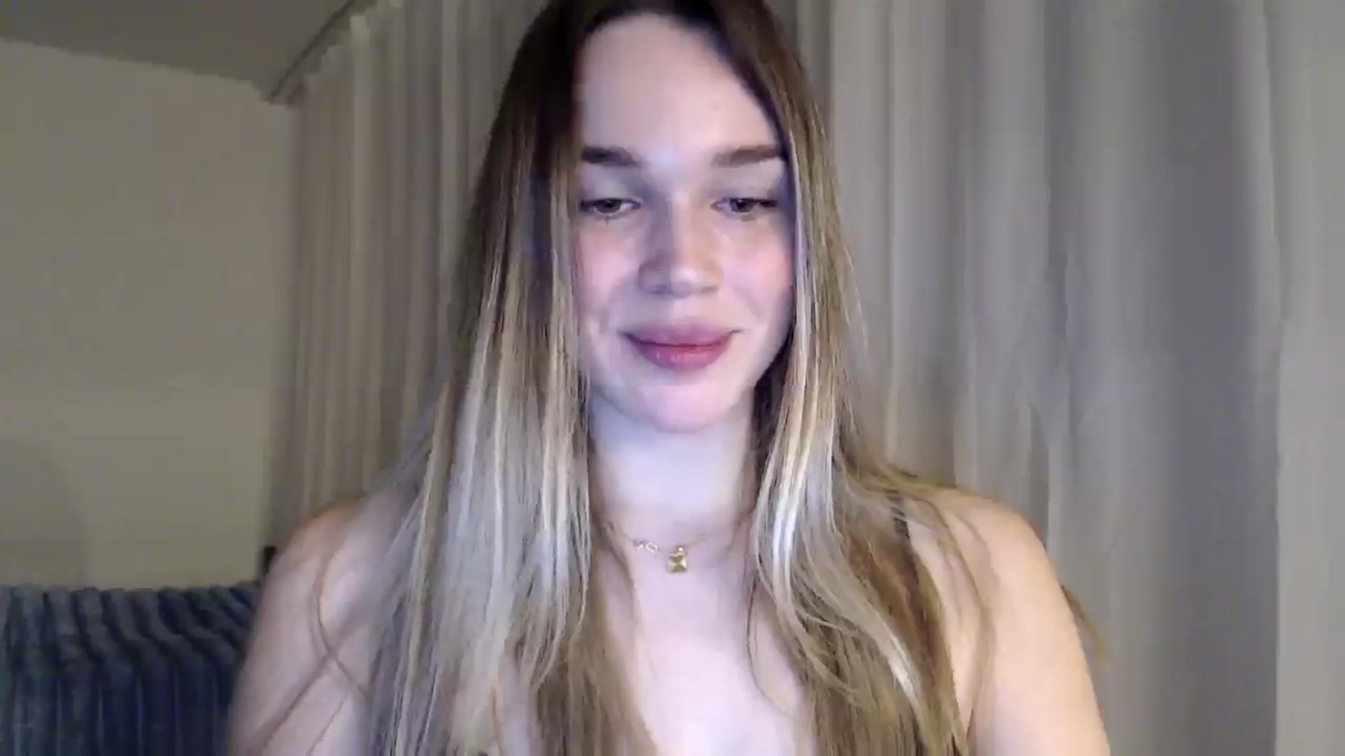 Gallery image thumbnail from Ooh_Cassie's myfreecams stream on, 02/19/2026, 21:56 image 18 of 20