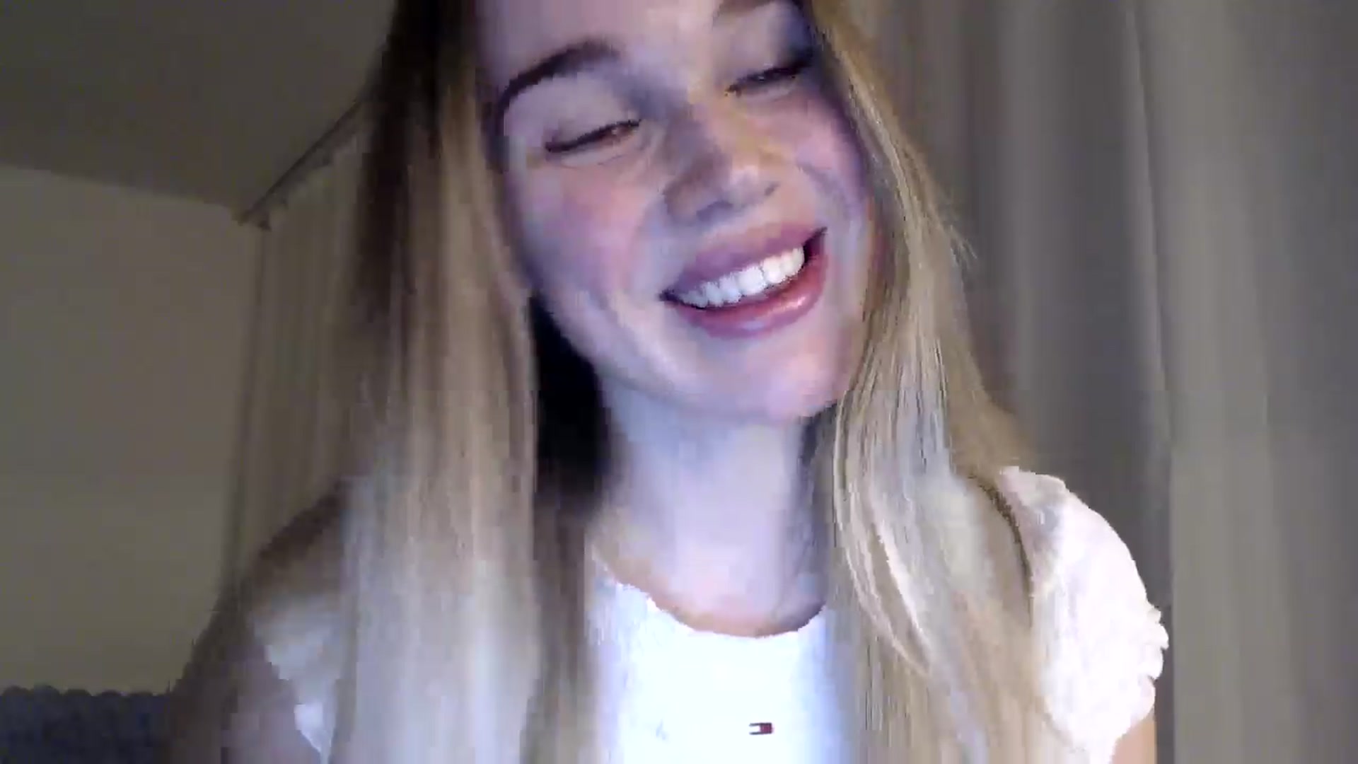 Gallery image thumbnail from Ooh_Cassie's myfreecams stream on, 02/22/2026, 20:35 image 9 of 20