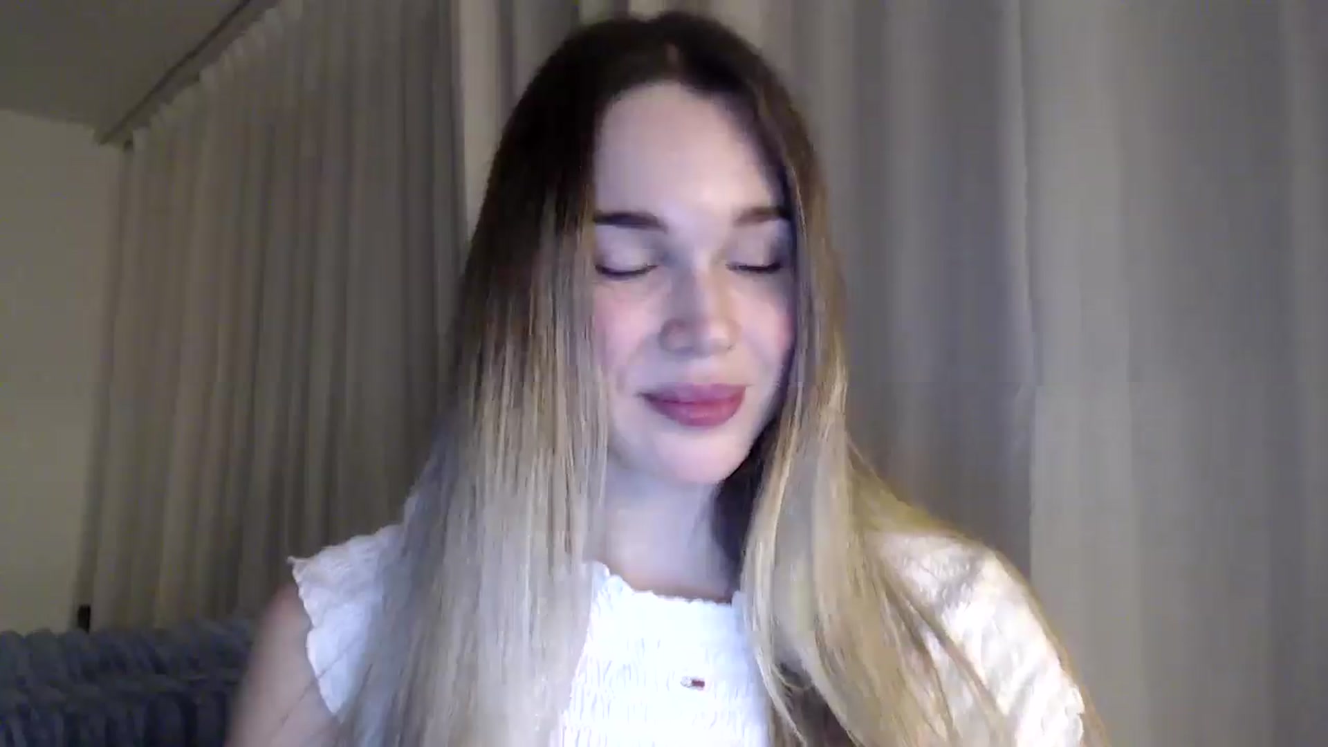 Gallery image thumbnail from Ooh_Cassie's myfreecams stream on, 02/22/2026, 22:42 image 12 of 20
