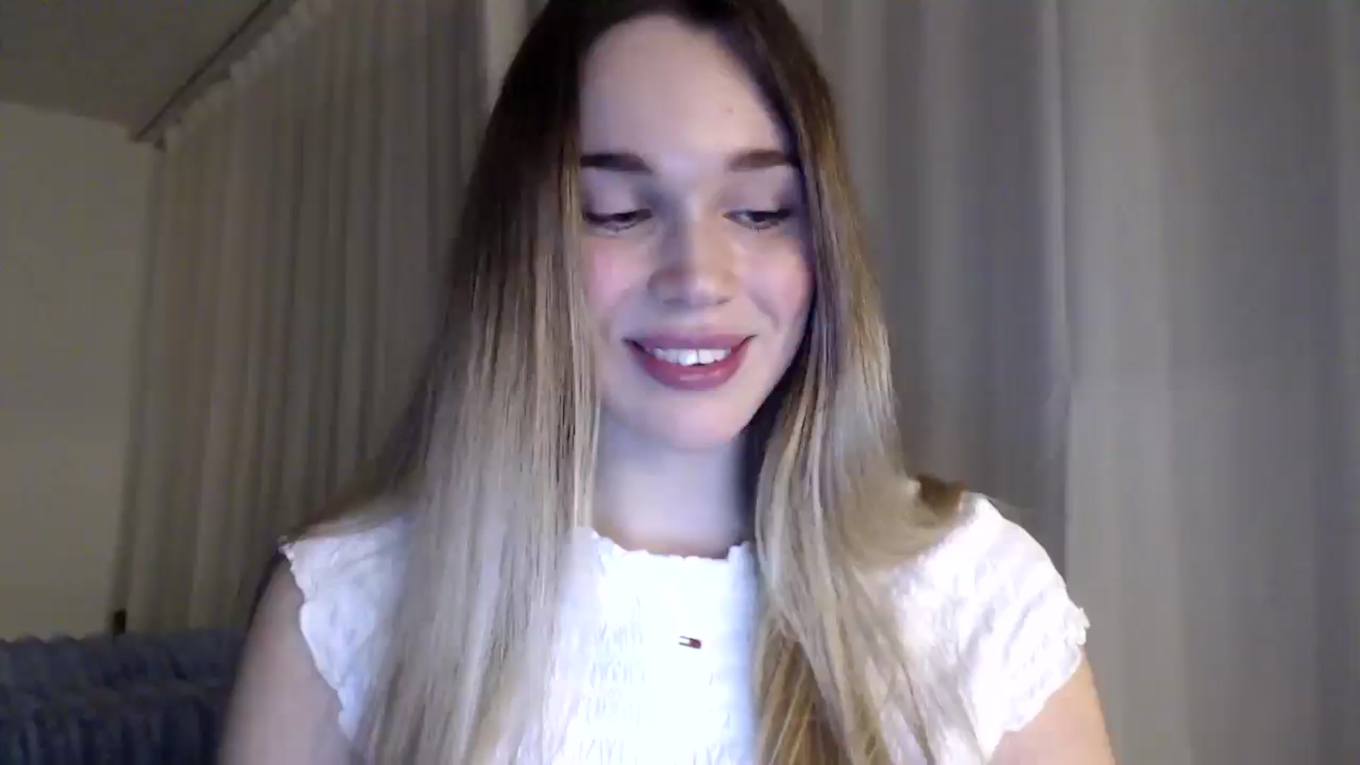 Gallery image thumbnail from Ooh_Cassie's myfreecams stream on, 02/22/2026, 22:42 image 1 of 20
