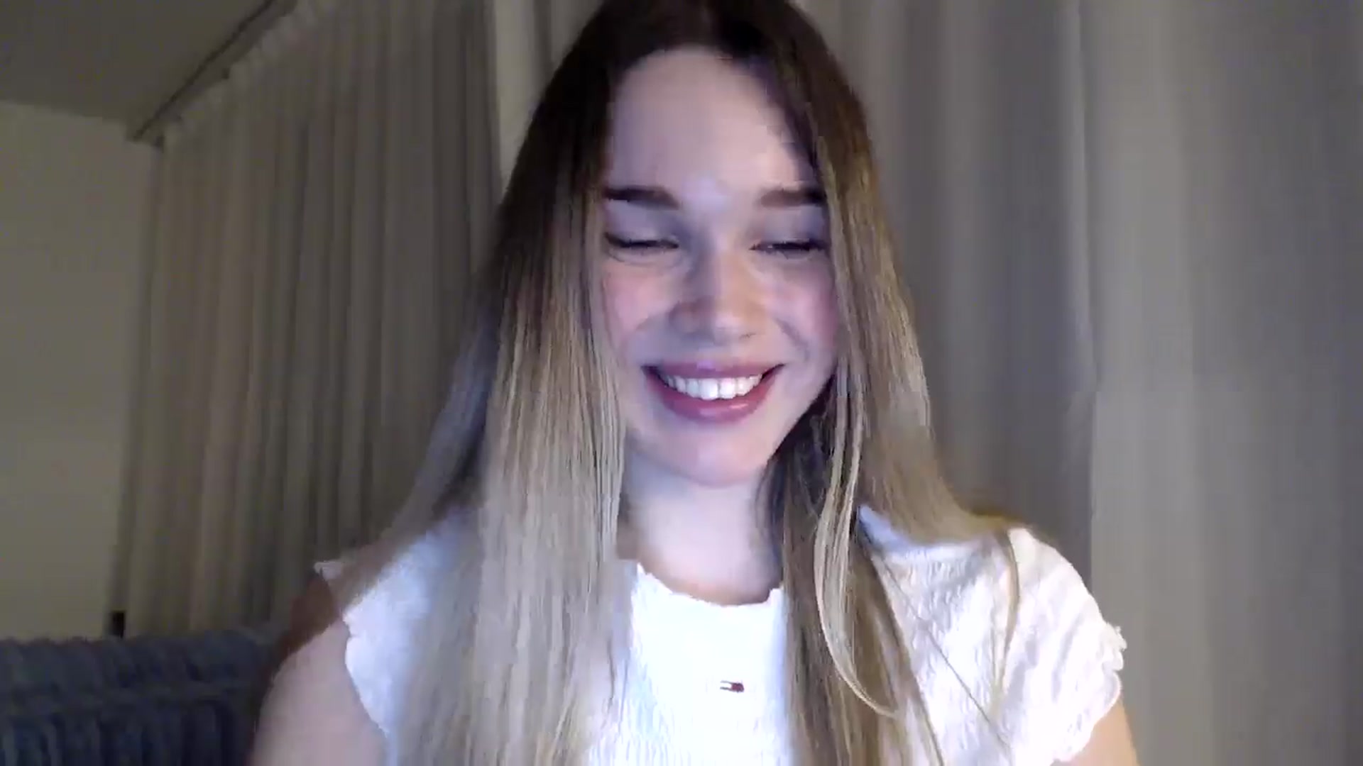 Gallery image thumbnail from Ooh_Cassie's myfreecams stream on, 02/22/2026, 22:42 image 3 of 20