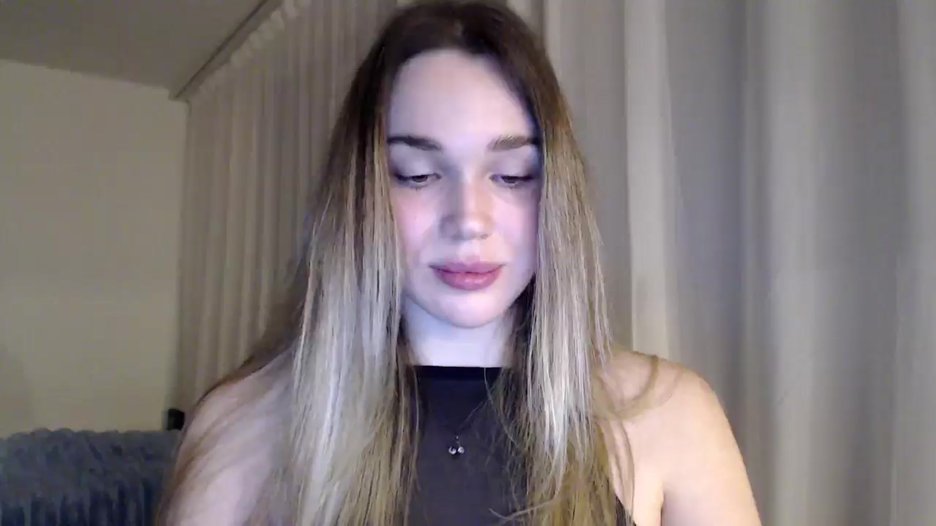 Gallery image thumbnail from Ooh_Cassie's myfreecams stream on, 02/25/2026, 21:19 image 15 of 20