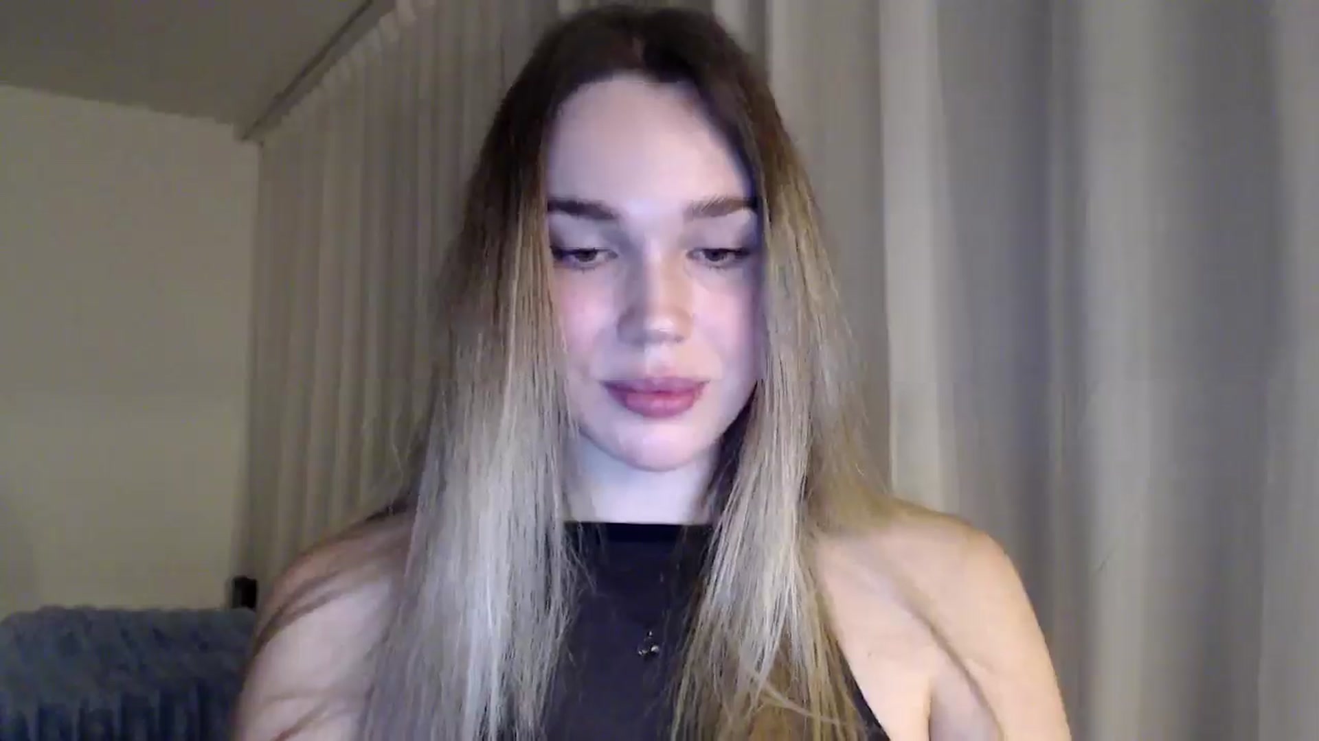 Gallery image thumbnail from Ooh_Cassie's myfreecams stream on, 02/25/2026, 21:19 image 19 of 20
