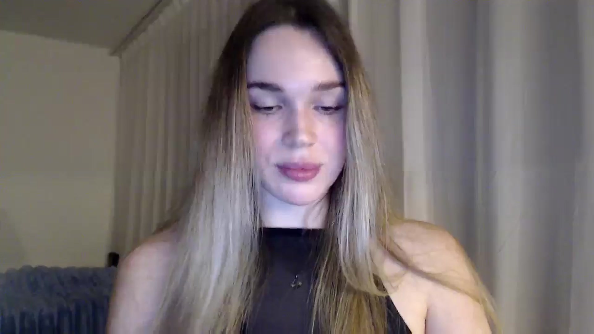 Gallery image thumbnail from Ooh_Cassie's myfreecams stream on, 02/25/2026, 21:19 image 18 of 20