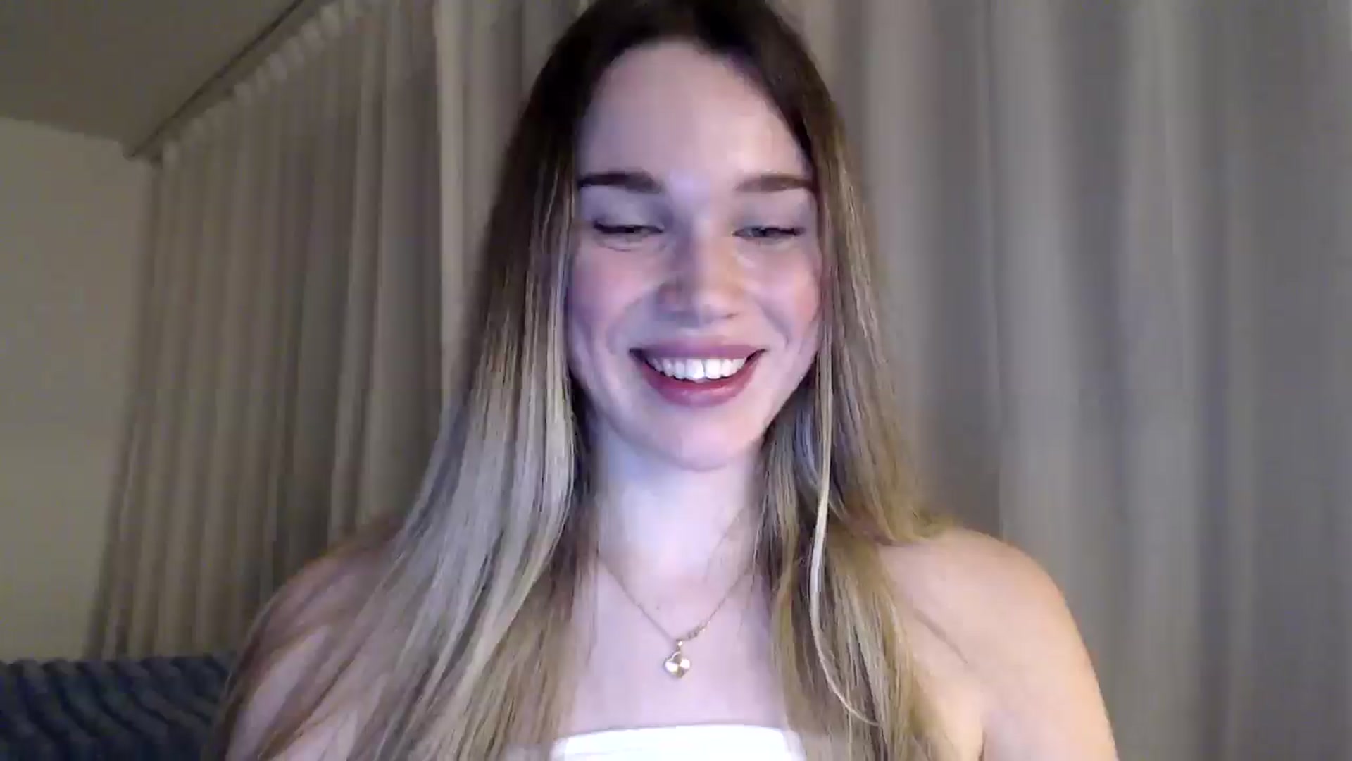 Gallery image thumbnail from Ooh_Cassie's myfreecams stream on, 03/03/2026, 20:58 image 20 of 20