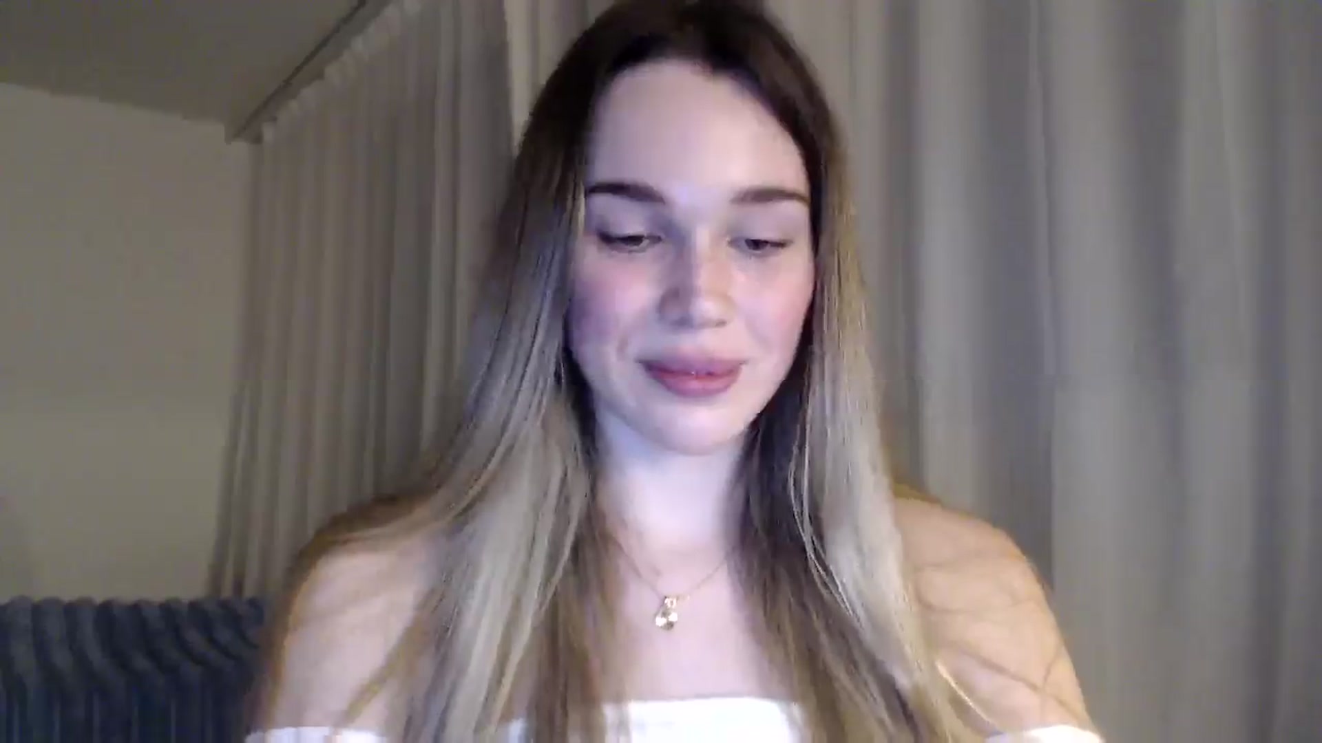 Gallery image thumbnail from Ooh_Cassie's myfreecams stream on, 03/03/2026, 20:58 image 4 of 20