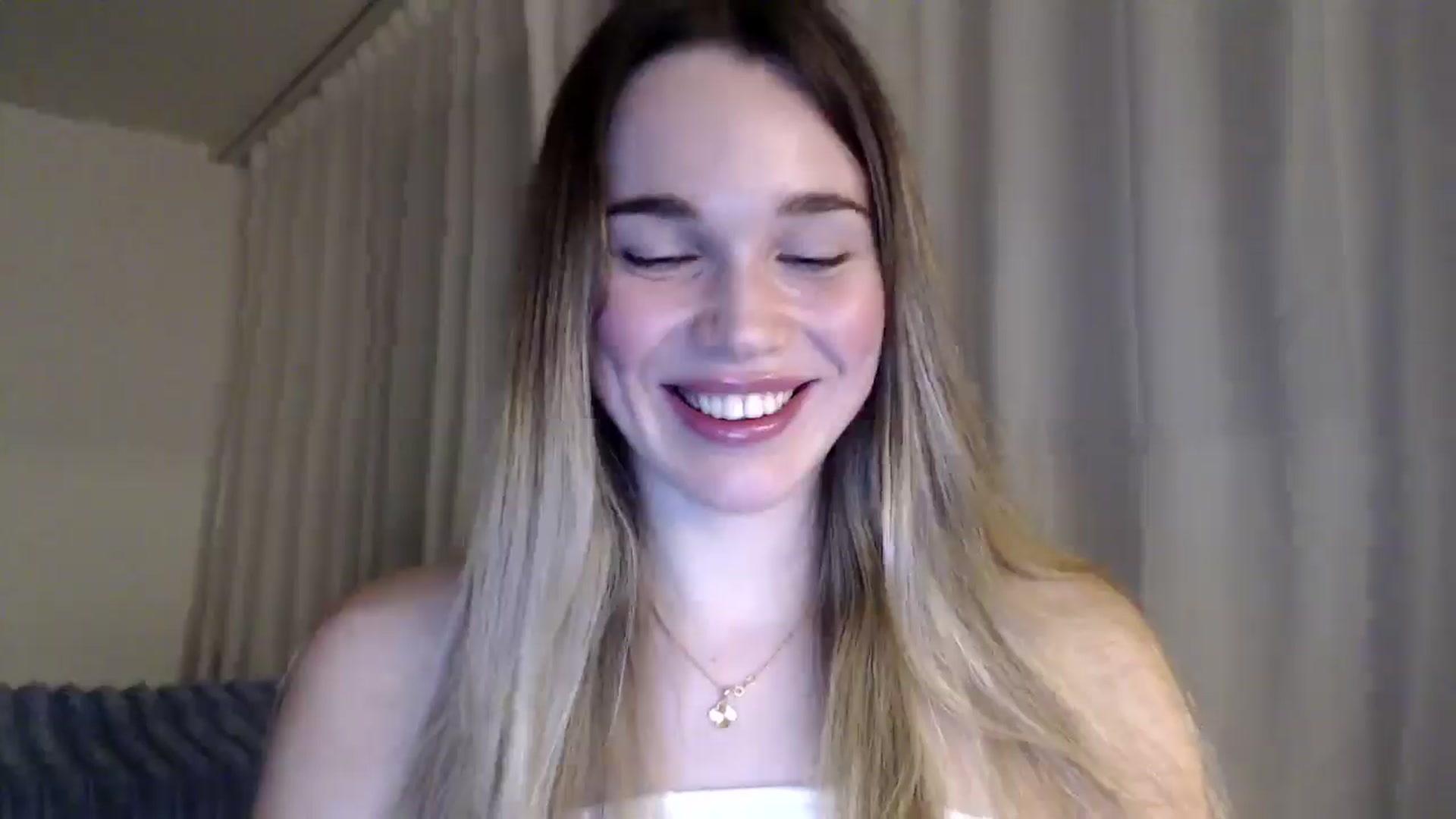 Gallery image thumbnail from Ooh_Cassie's myfreecams stream on, 03/03/2026, 20:58 image 9 of 20