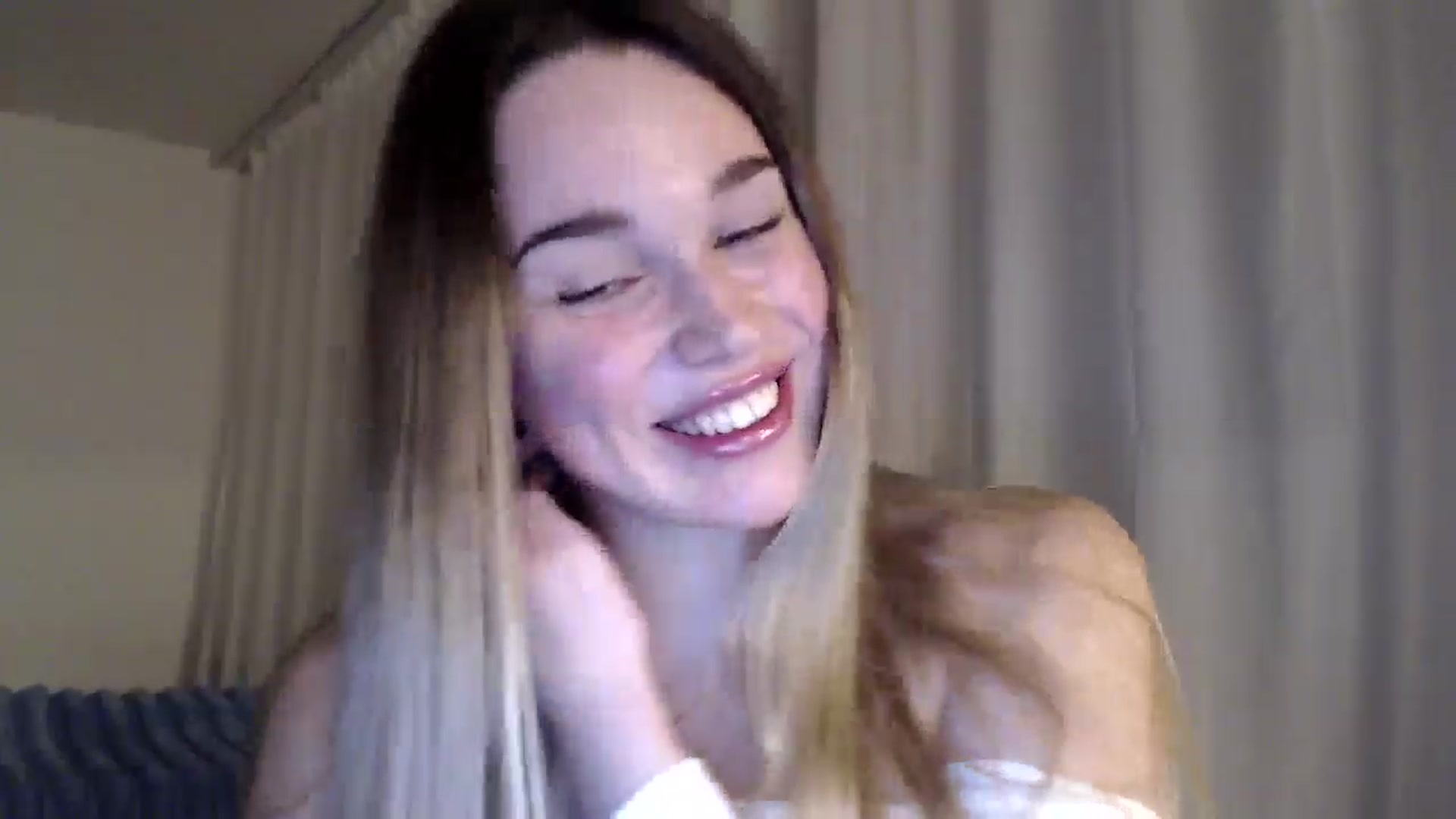 Gallery image thumbnail from Ooh_Cassie's myfreecams stream on, 03/03/2026, 20:58 image 7 of 20