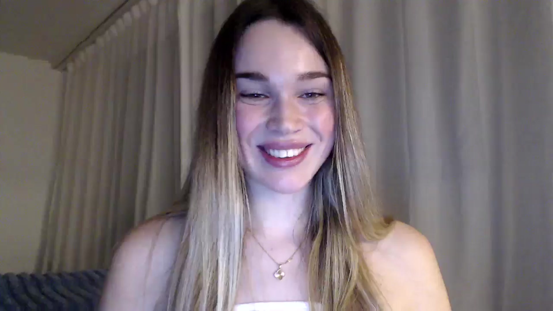 Gallery image thumbnail from Ooh_Cassie's myfreecams stream on, 03/03/2026, 20:58 image 19 of 20