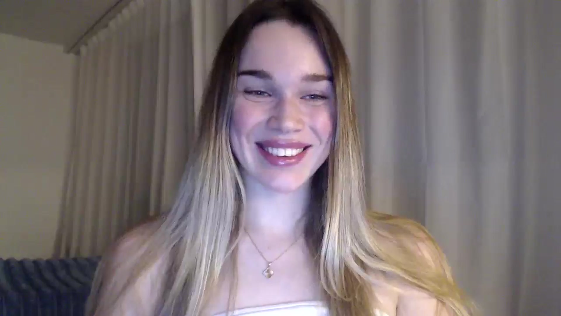 Gallery image thumbnail from Ooh_Cassie's myfreecams stream on, 03/03/2026, 22:44 image 6 of 20