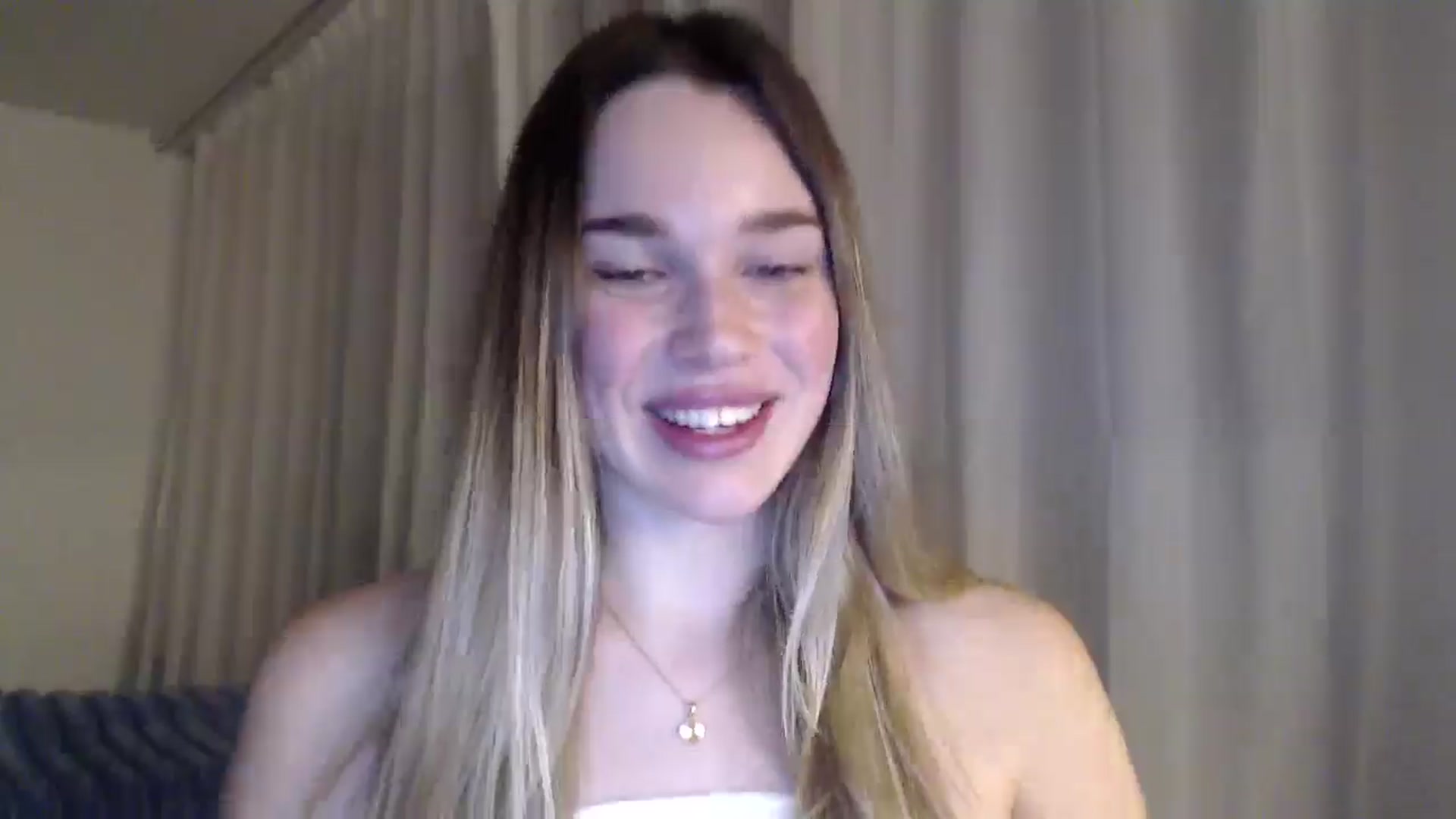 Gallery image thumbnail from Ooh_Cassie's myfreecams stream on, 03/03/2026, 22:44 image 15 of 20