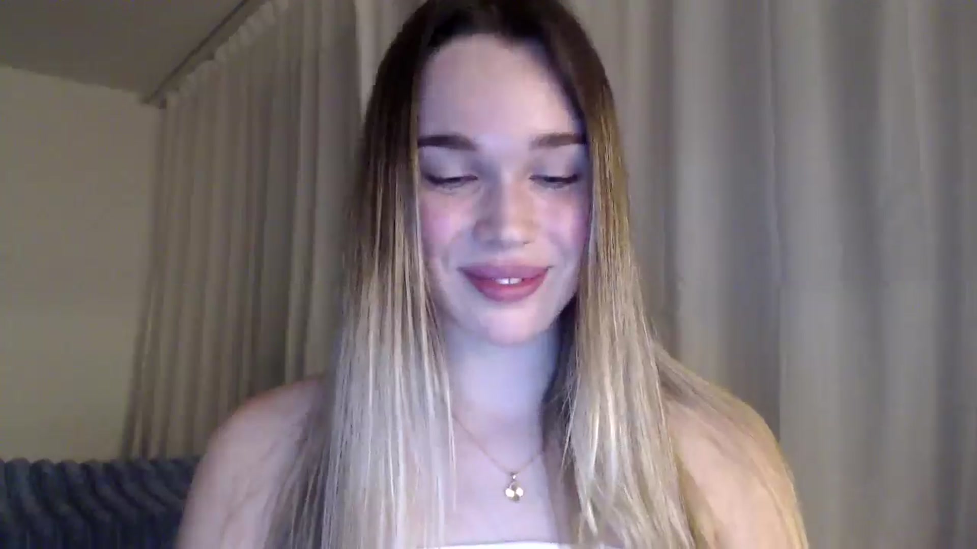 Gallery image thumbnail from Ooh_Cassie's myfreecams stream on, 03/03/2026, 23:01 image 19 of 20