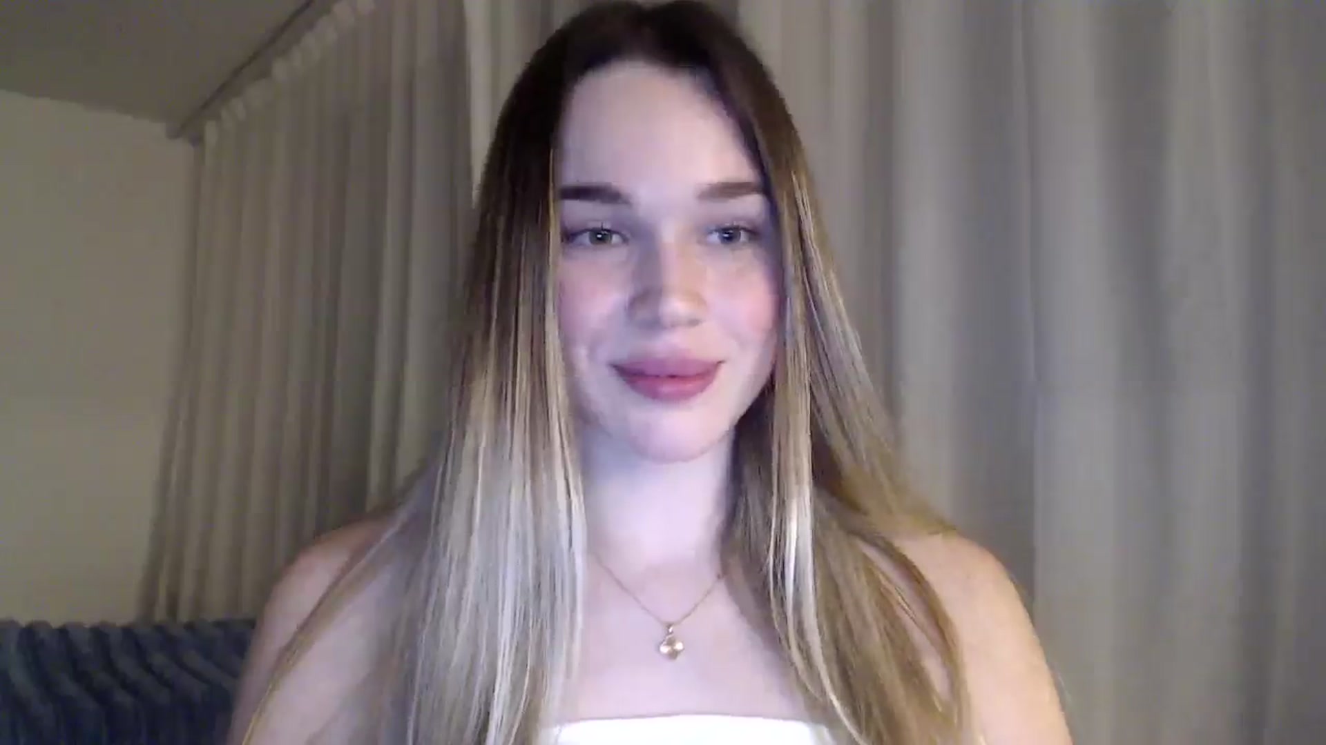 Gallery image thumbnail from Ooh_Cassie's myfreecams stream on, 03/03/2026, 23:01 image 11 of 20
