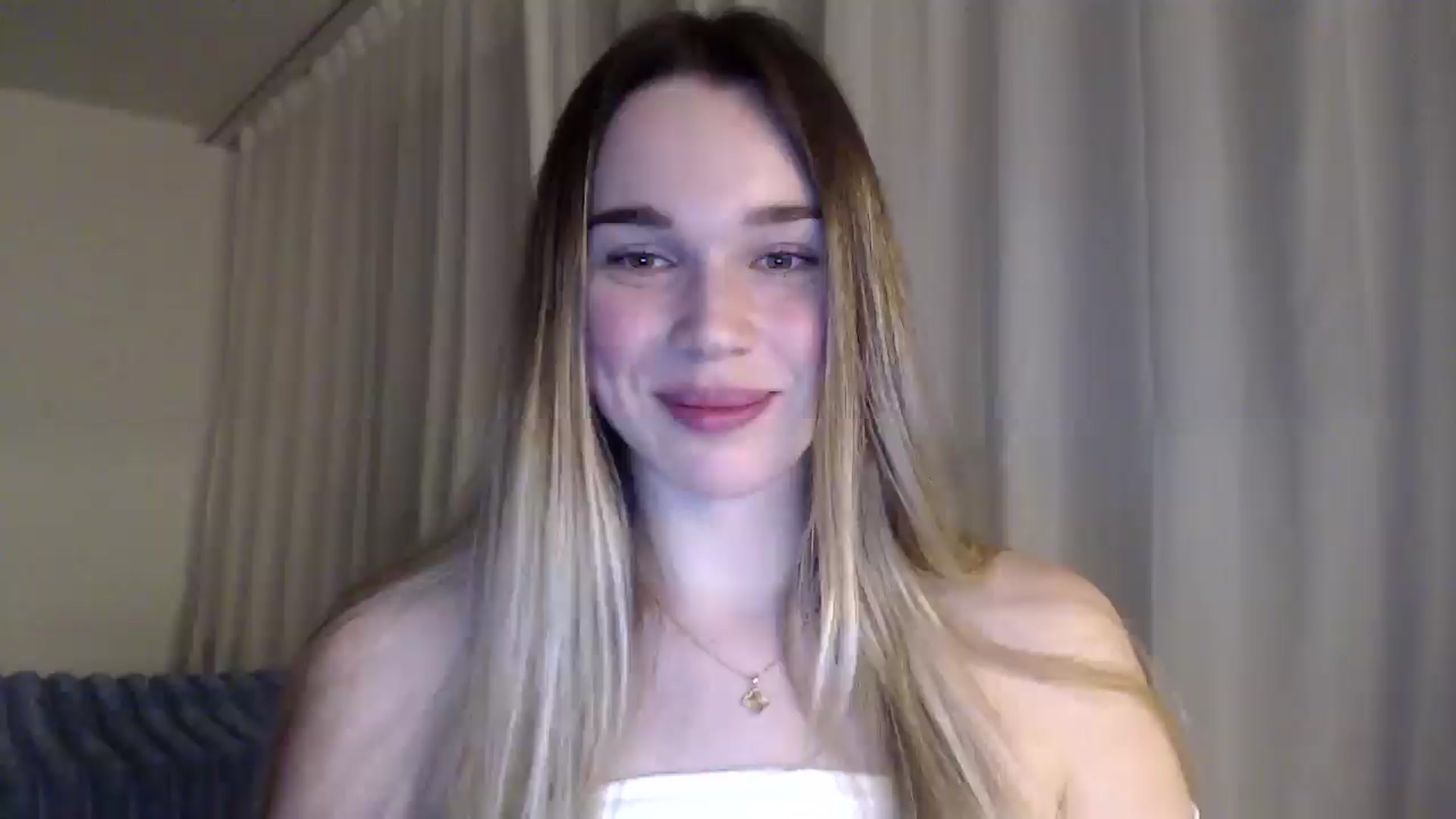 Gallery image thumbnail from Ooh_Cassie's myfreecams stream on, 03/03/2026, 23:01 image 1 of 20