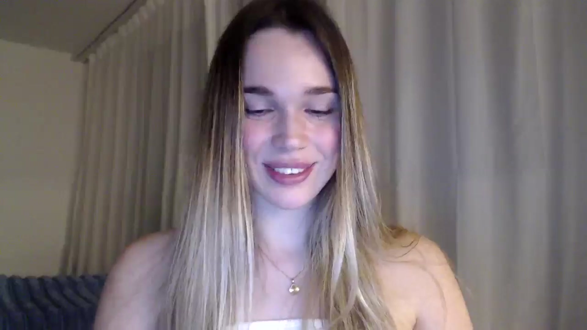 Gallery image thumbnail from Ooh_Cassie's myfreecams stream on, 03/03/2026, 23:01 image 9 of 20