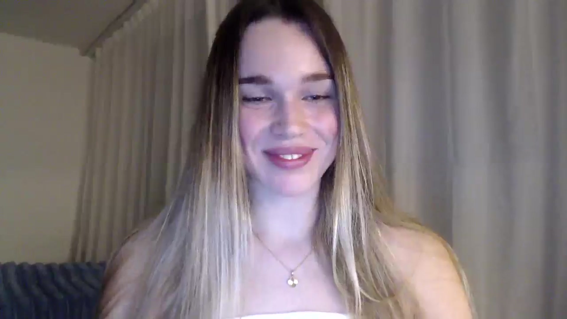Gallery image thumbnail from Ooh_Cassie's myfreecams stream on, 03/03/2026, 23:01 image 12 of 20