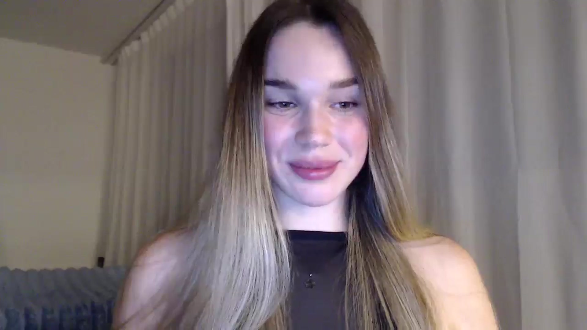 Gallery image thumbnail from Ooh_Cassie's myfreecams stream on, 03/05/2026, 19:55 image 13 of 20