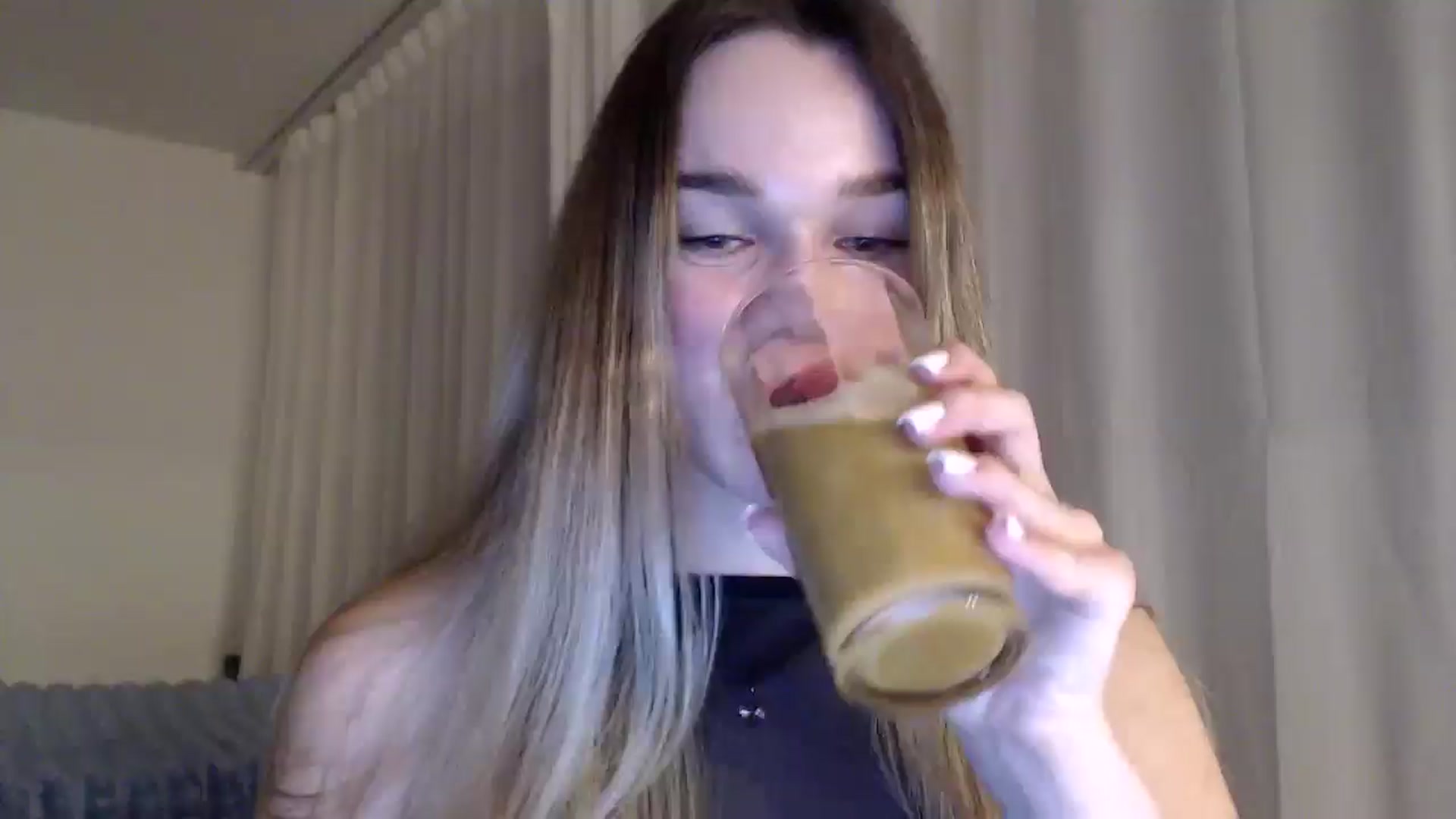 Gallery image thumbnail from Ooh_Cassie's myfreecams stream on, 03/05/2026, 19:55 image 10 of 20