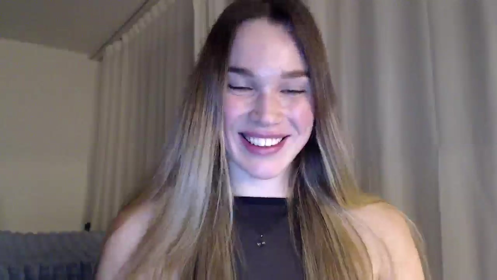 Gallery image thumbnail from Ooh_Cassie's myfreecams stream on, 03/05/2026, 19:55 image 18 of 20