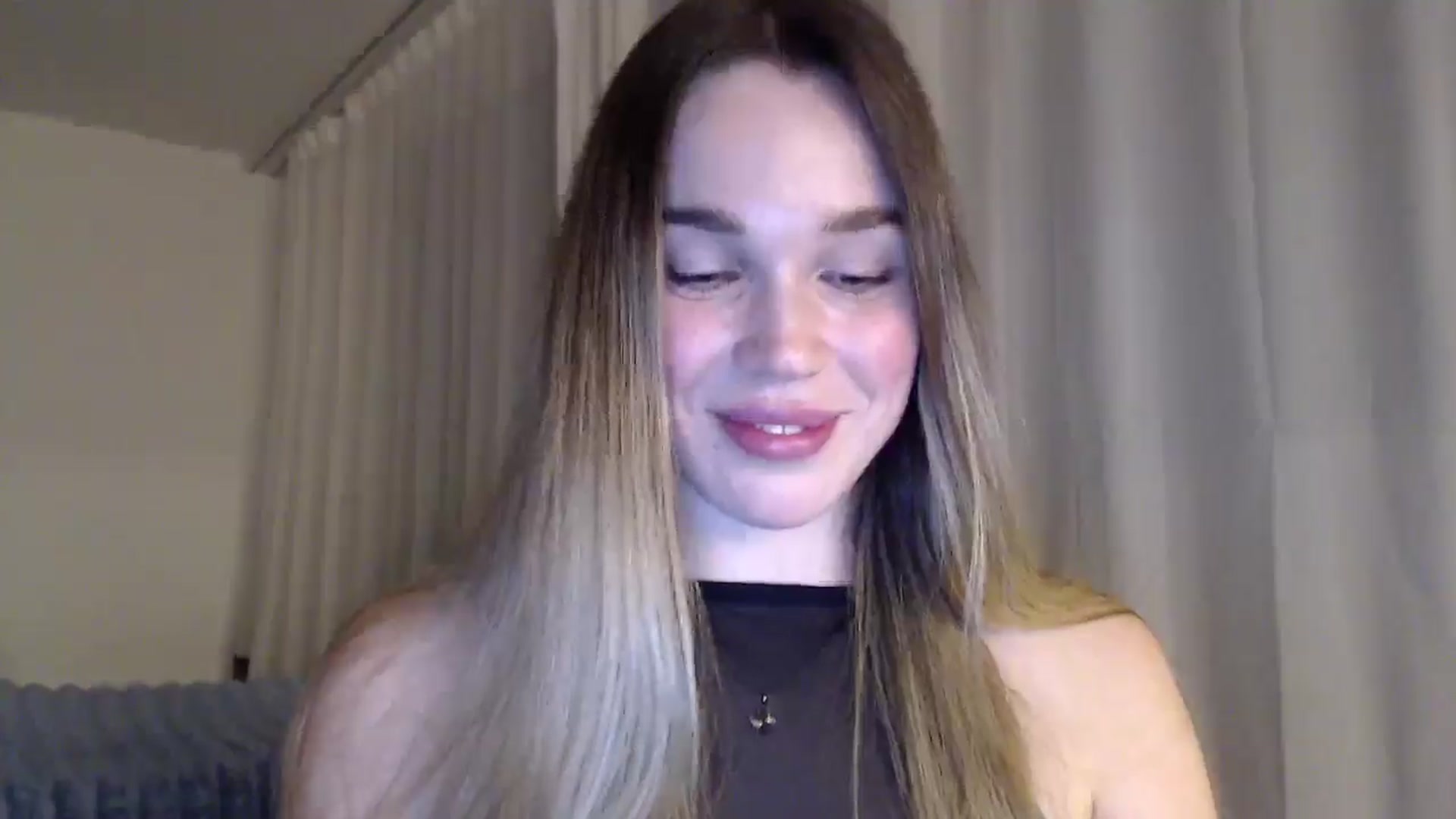 Gallery image thumbnail from Ooh_Cassie's myfreecams stream on, 03/05/2026, 19:55 image 14 of 20